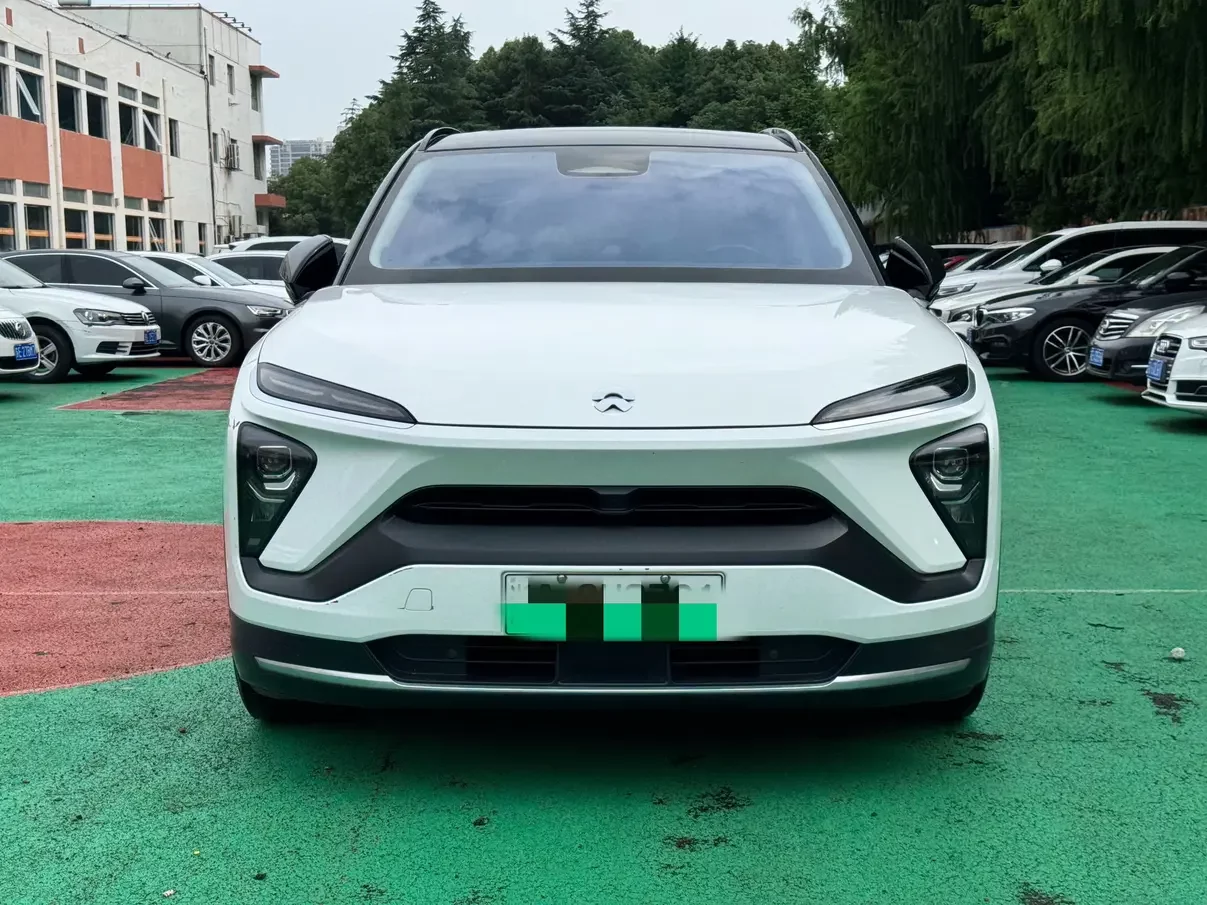 NIO ES6  из Китая