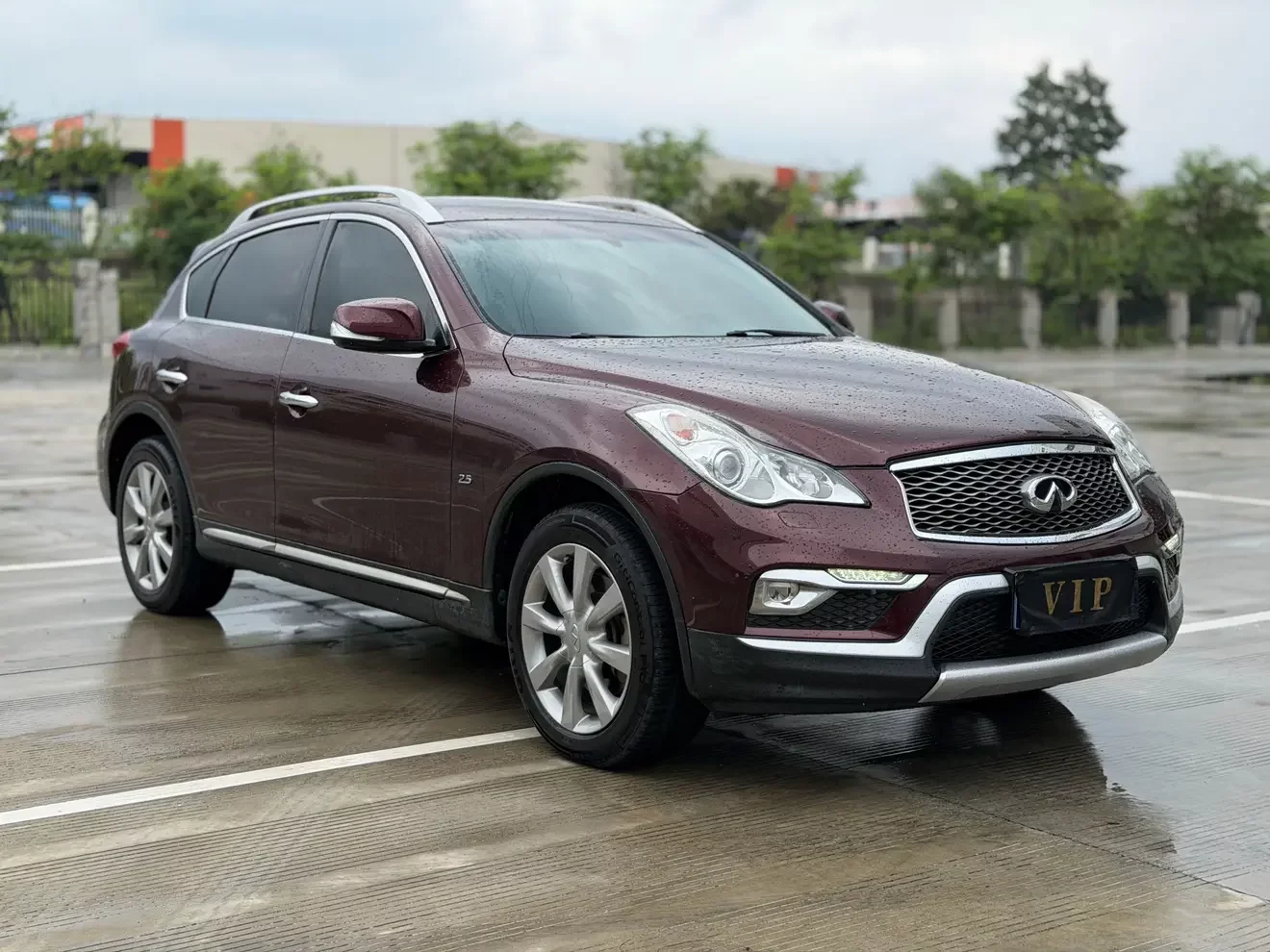 Infiniti QX50