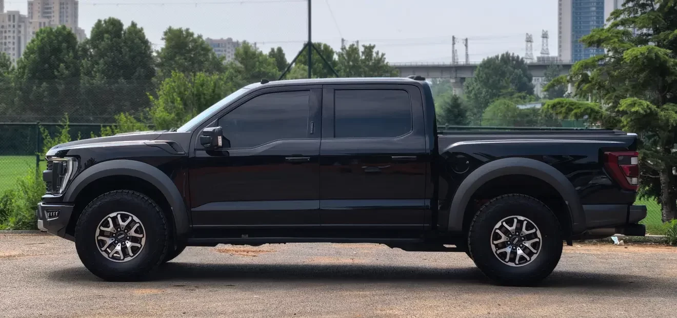 Ford F-150 Raptor