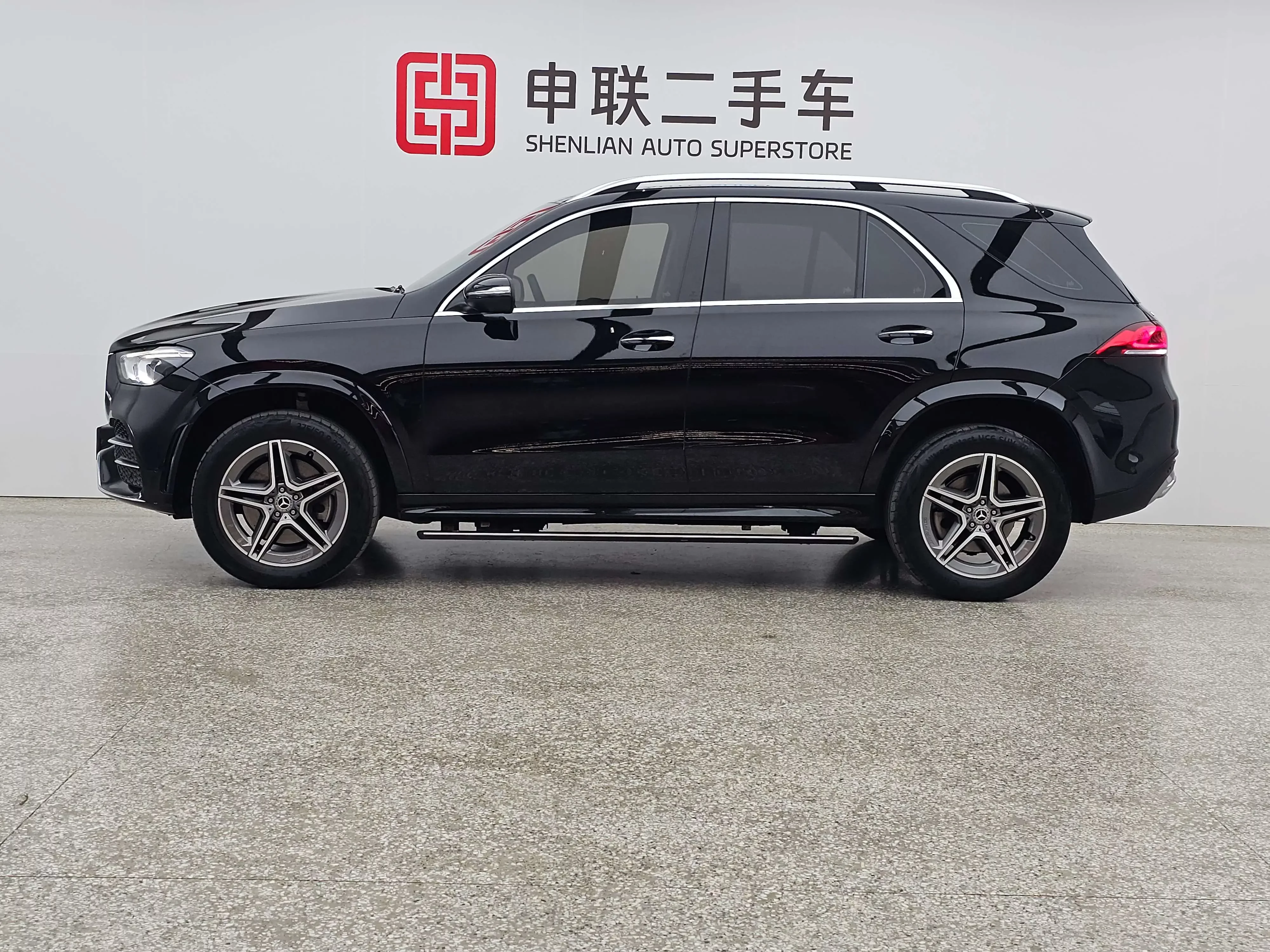 Mercedes-Benz GLE (Imported)