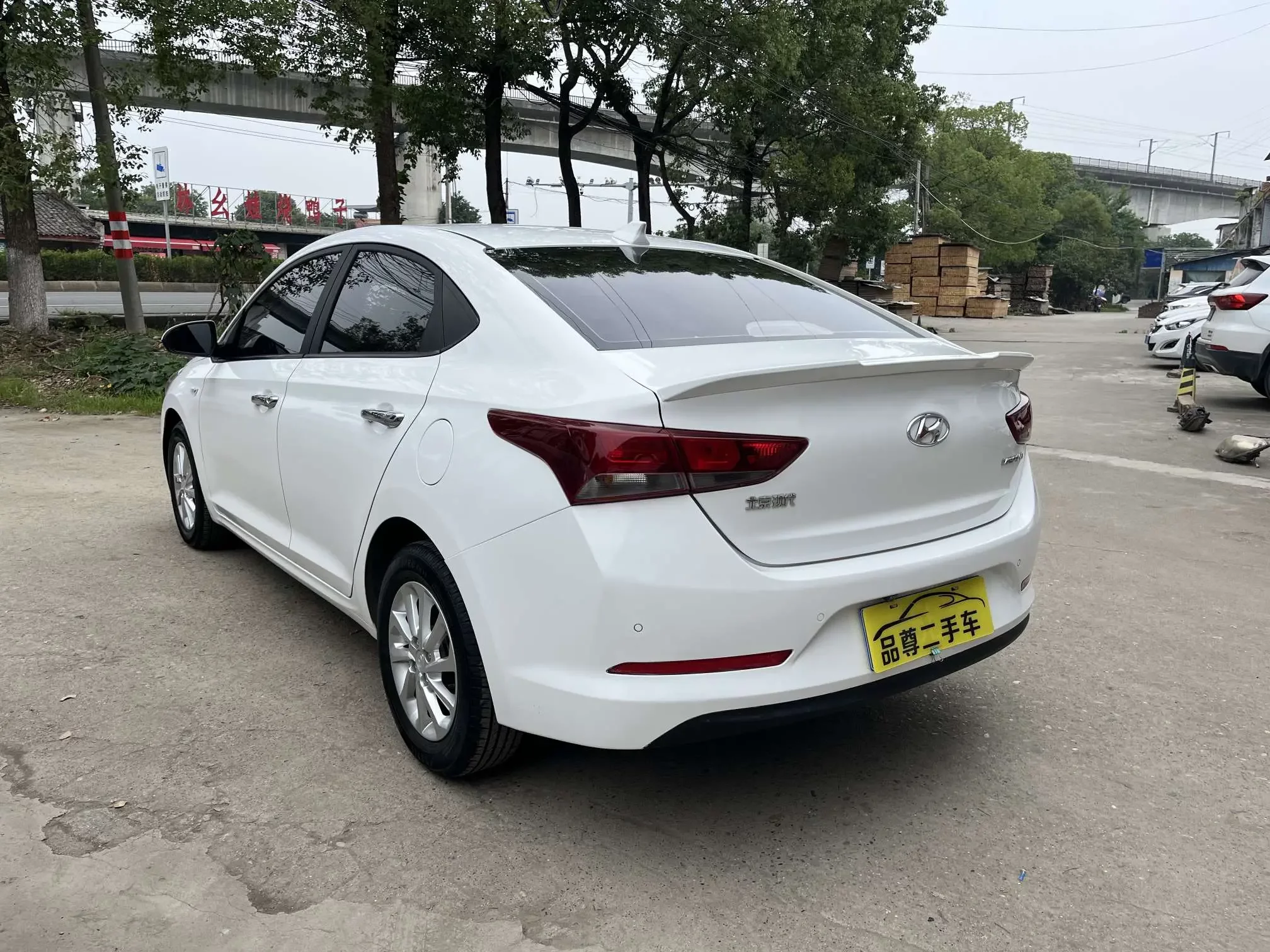 Hyundai Accept