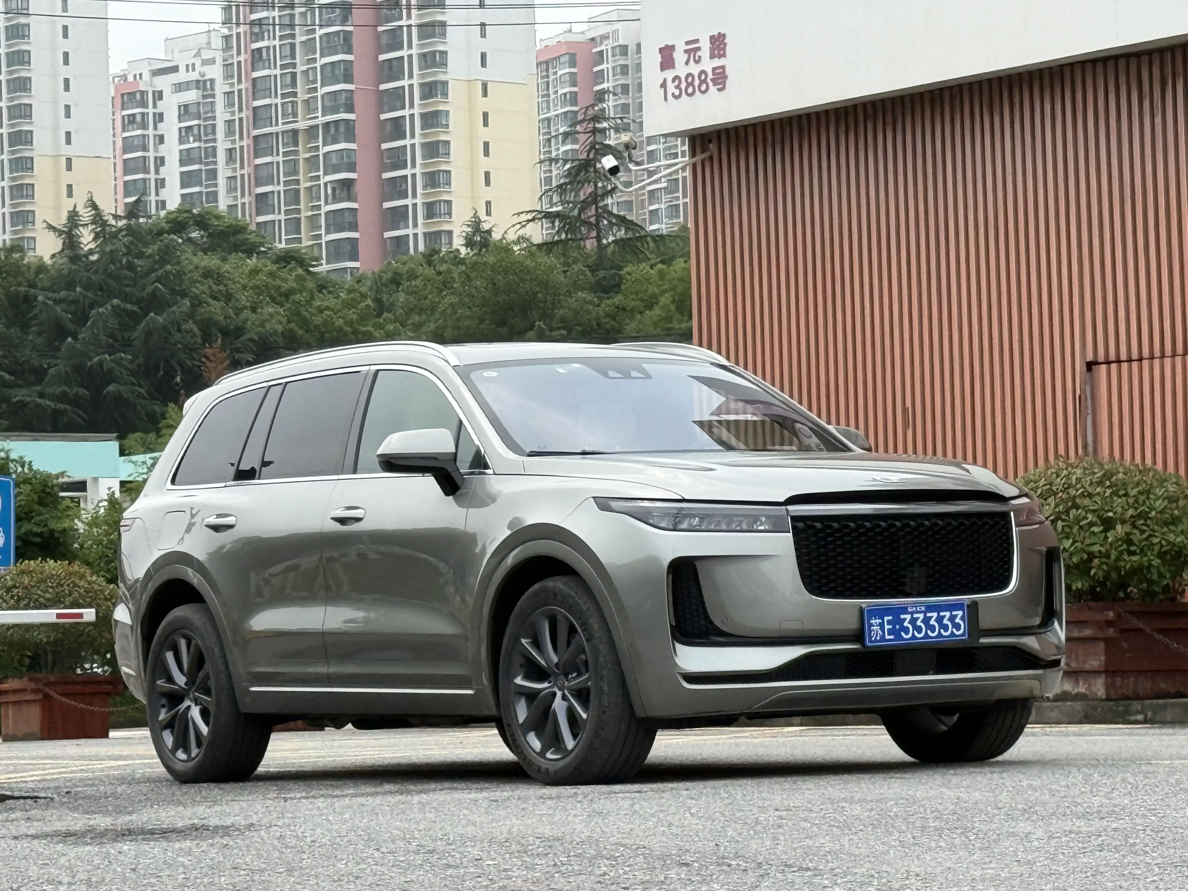 Lixiang ONE
