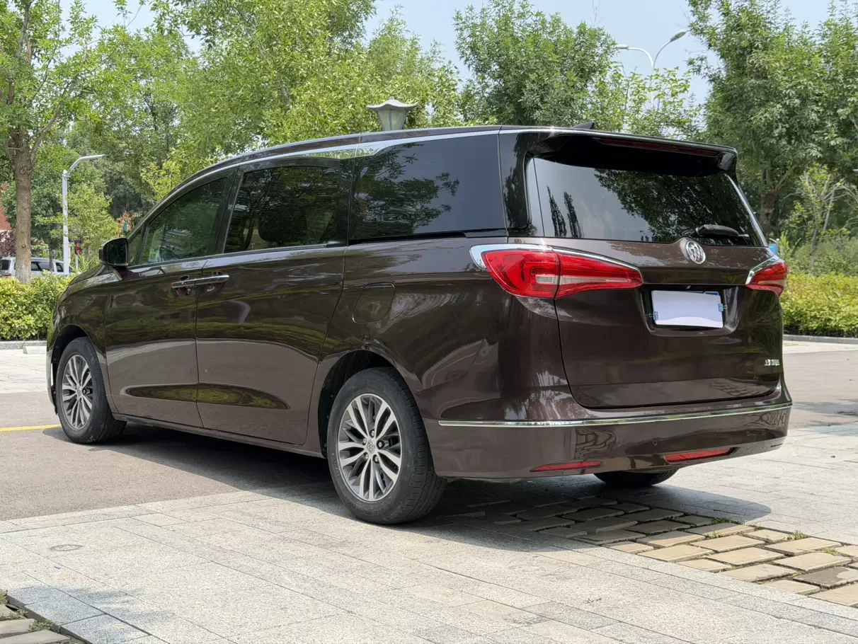 Buick GL8