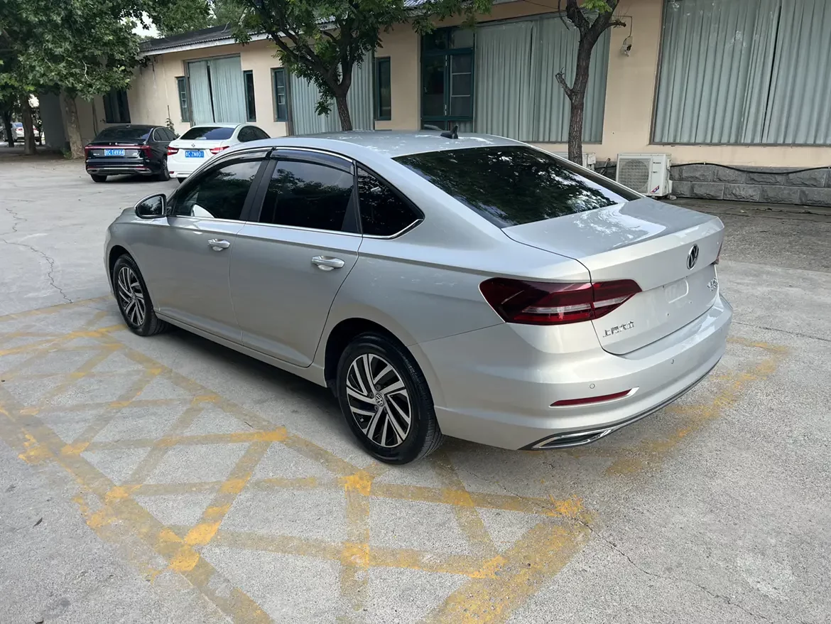 Volkswagen Lavida