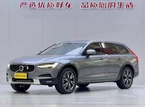 Volvo V90