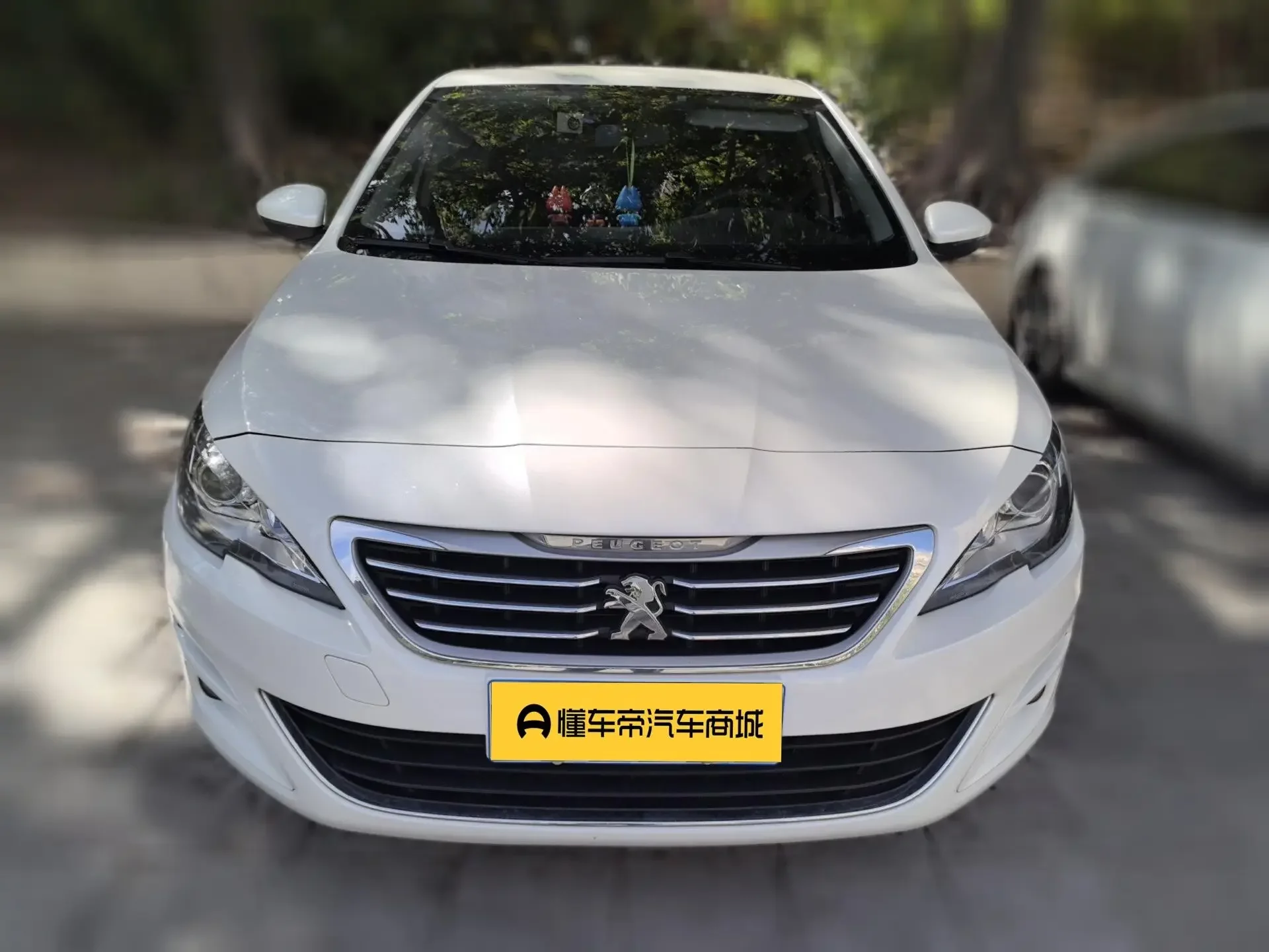 Peugeot 408