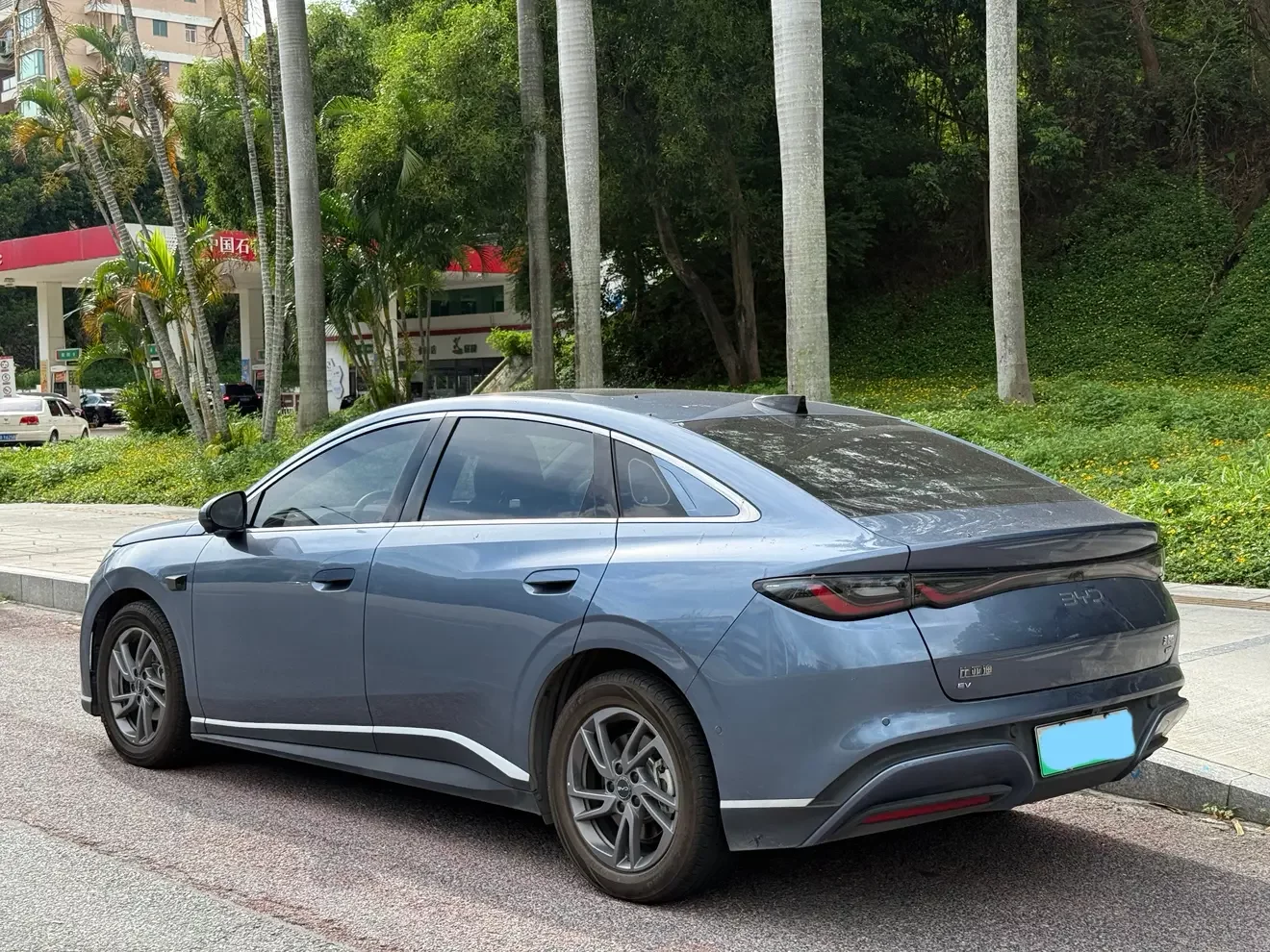 BYD Seal 06DM