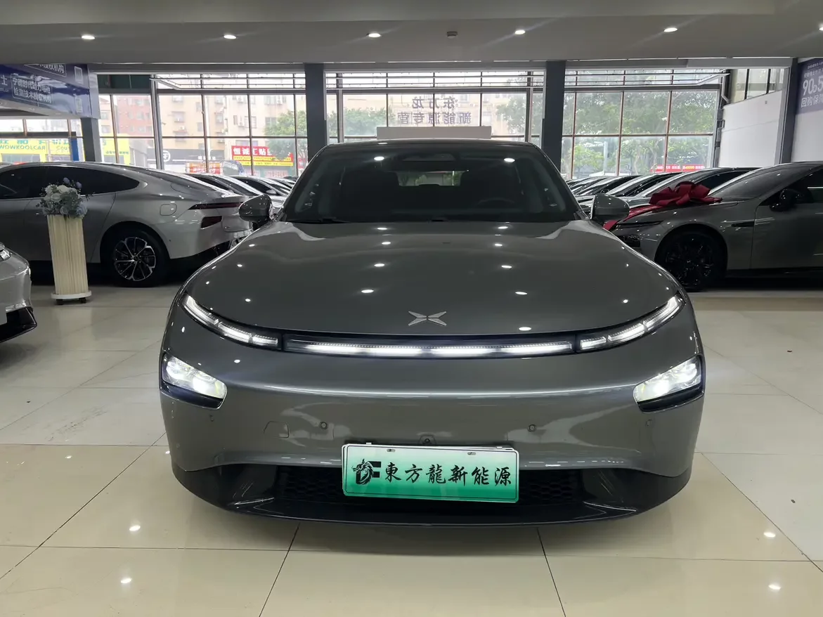 Xpeng P7