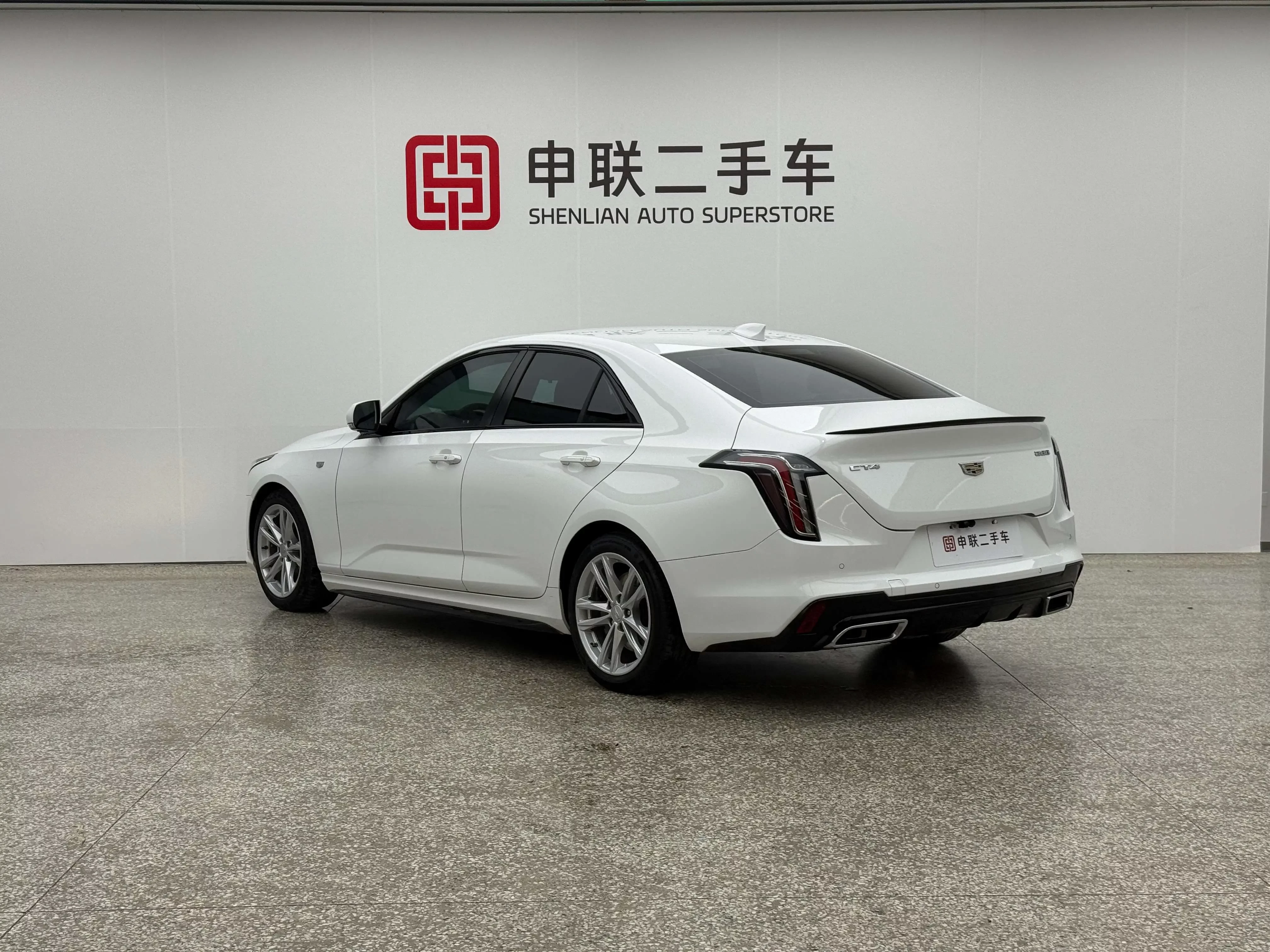 Cadillac CT4