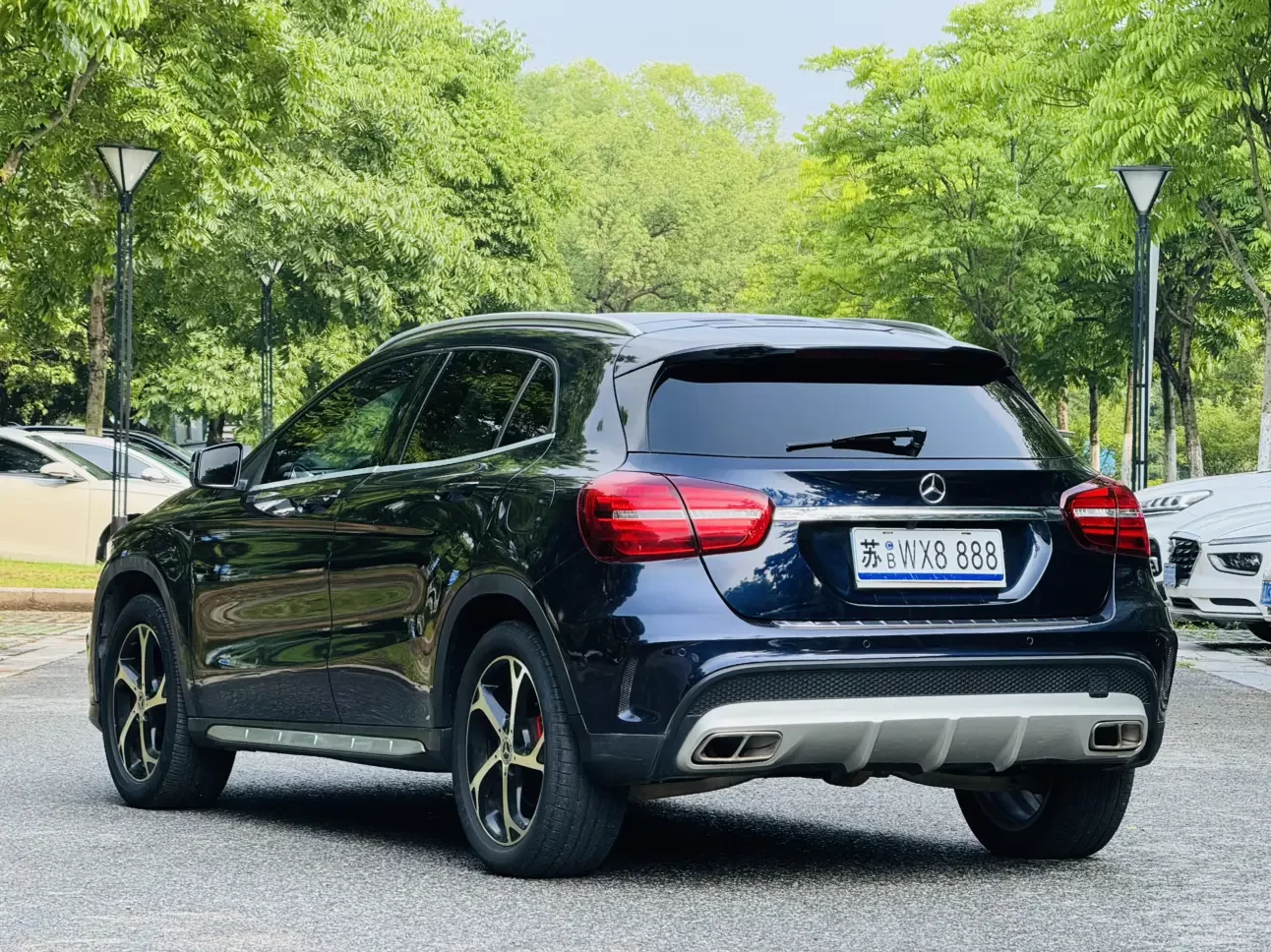 Mercedes-Benz GLA