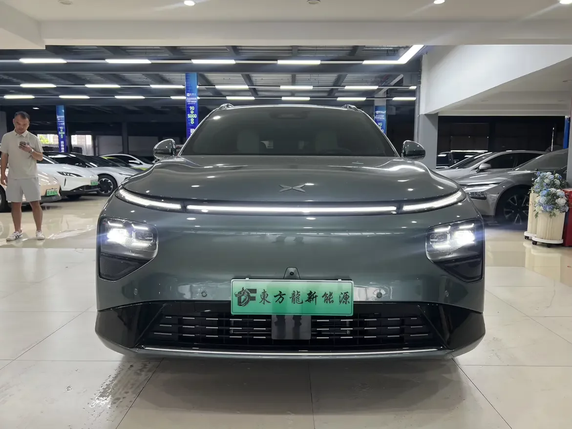 Xpeng G9