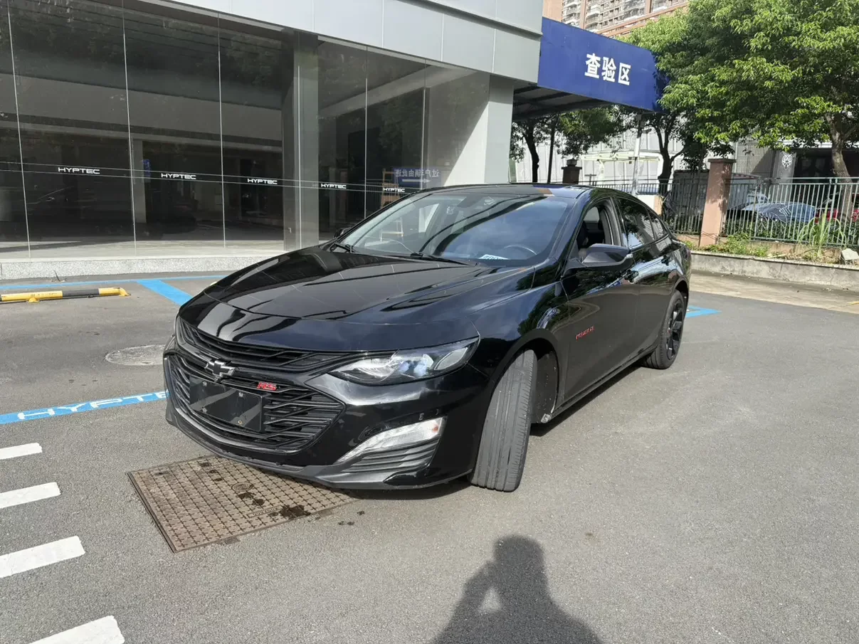 Chevrolet Malibu XL