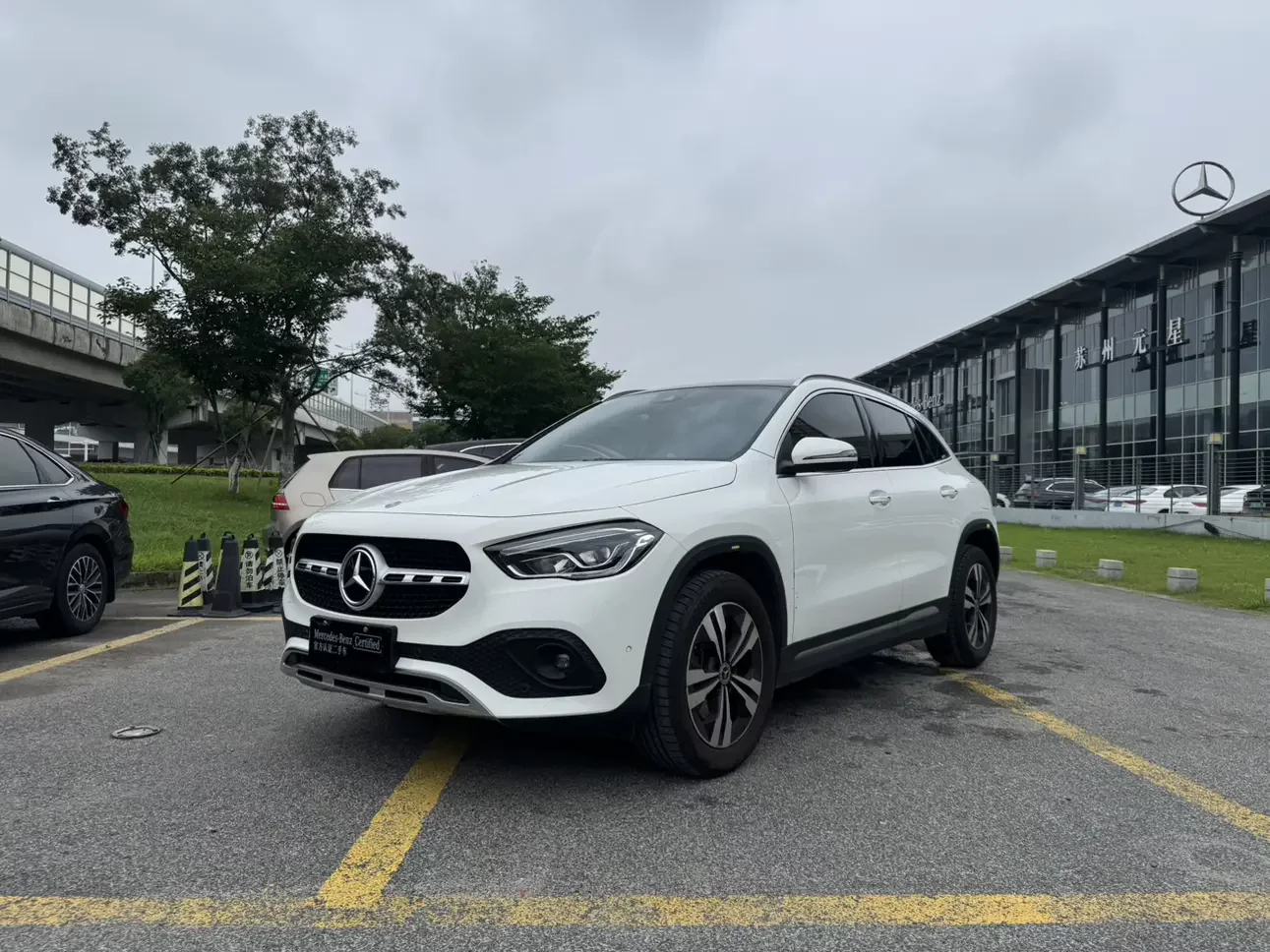 Mercedes-Benz GLA