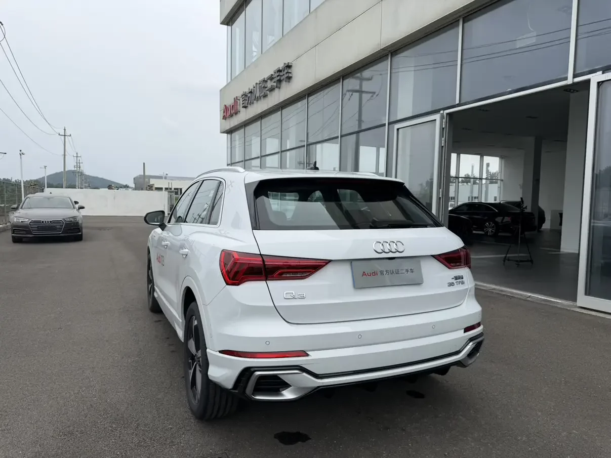 Audi Q3
