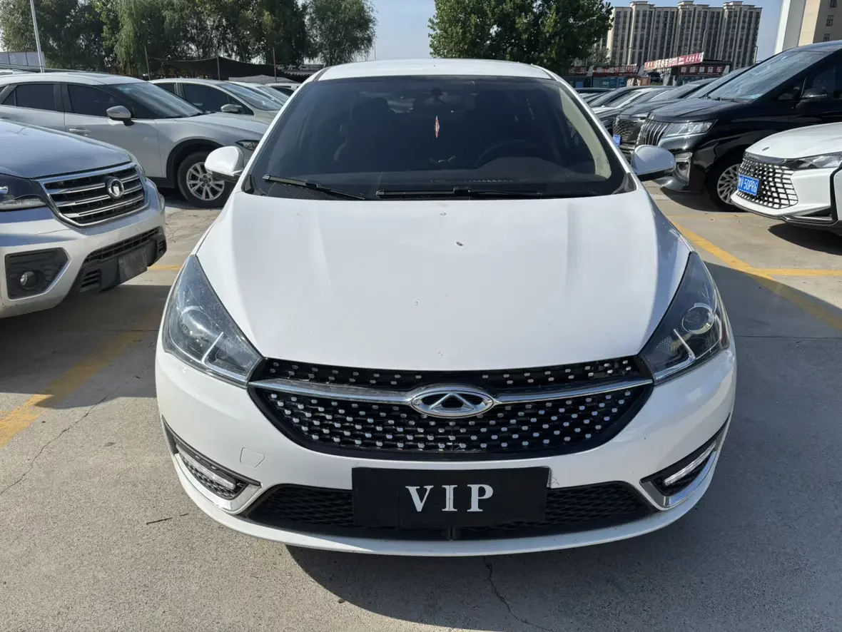 Chery Arrizo 5
