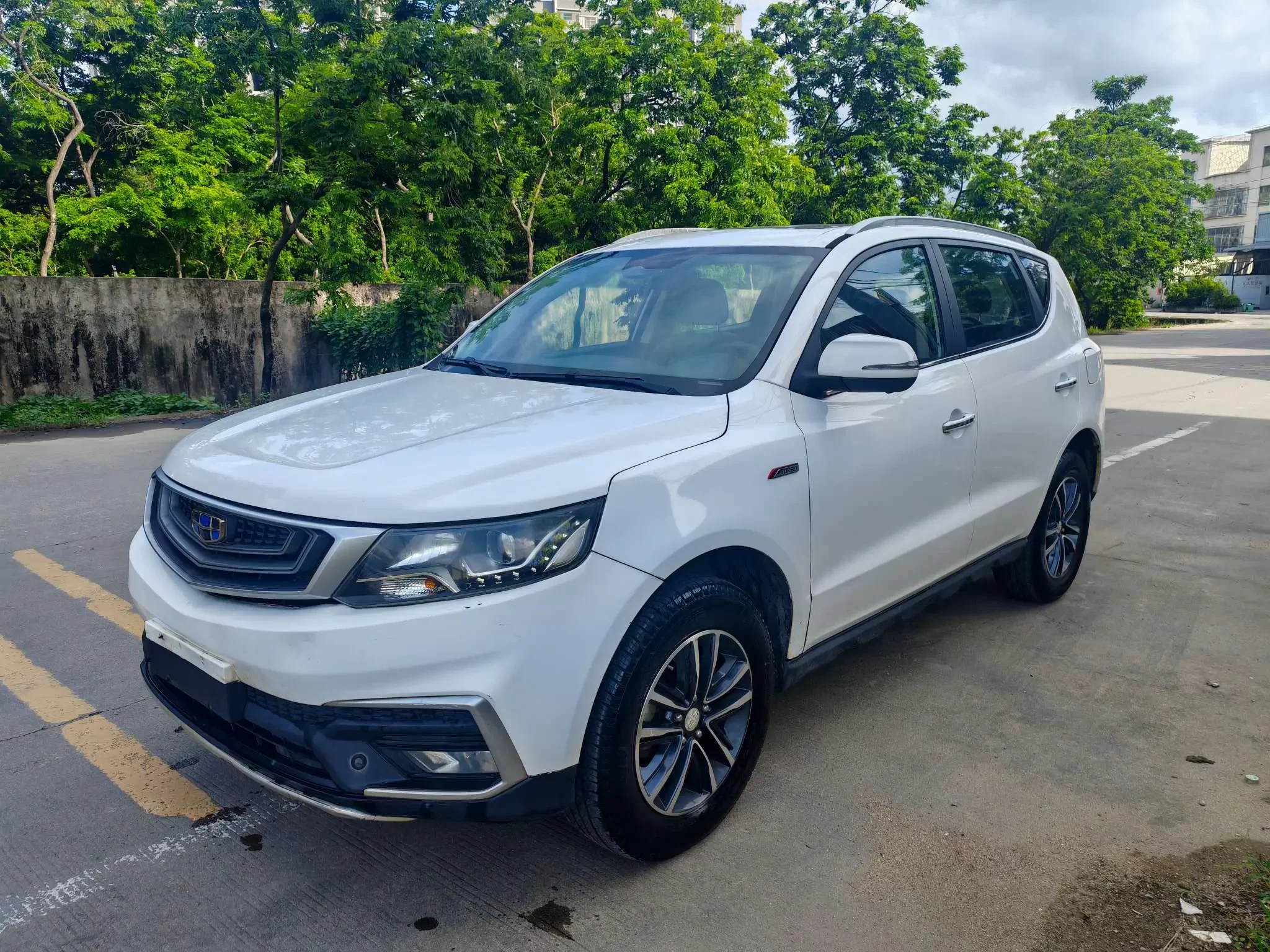 Geely Vision X6