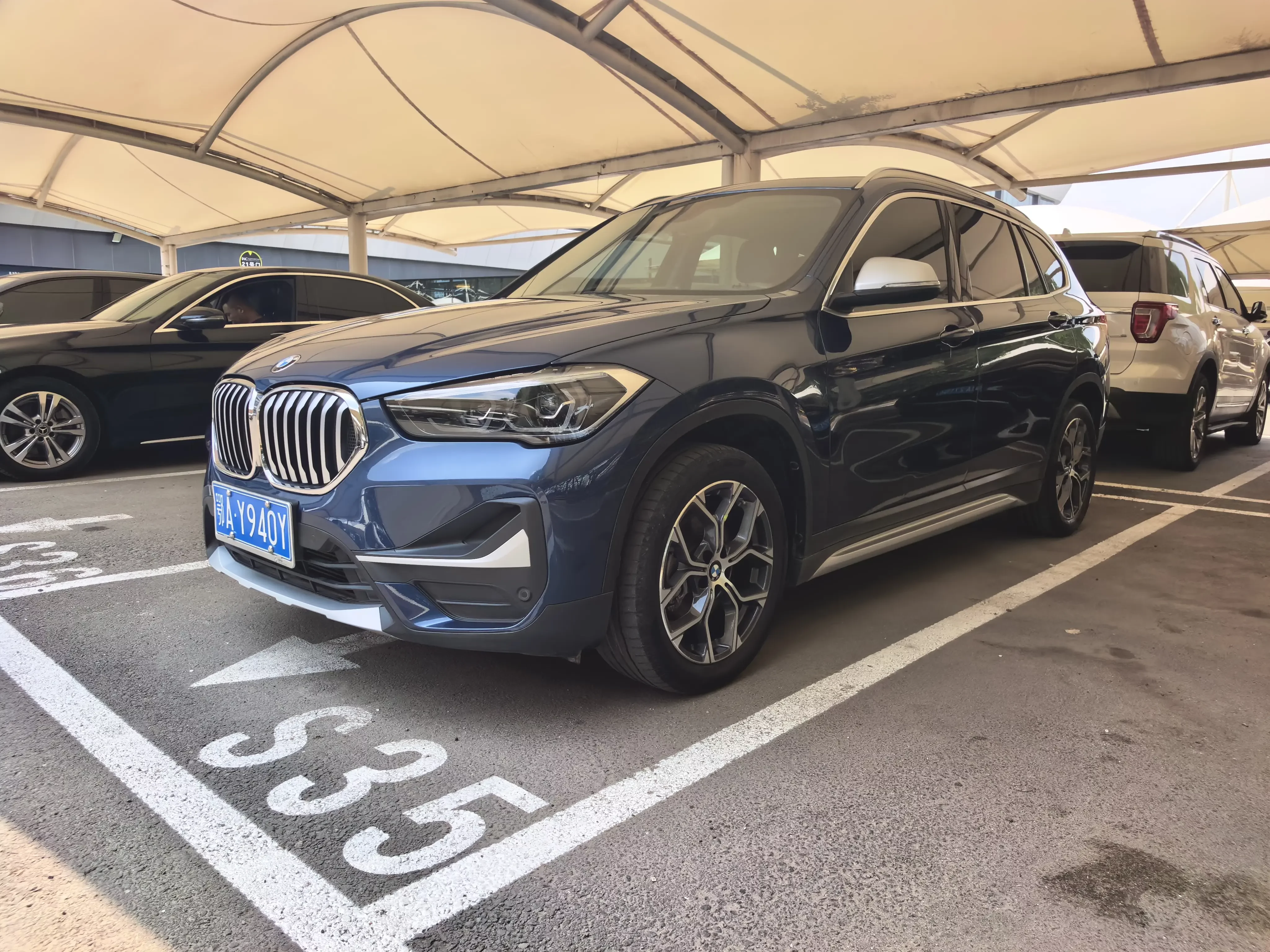 BMW X1