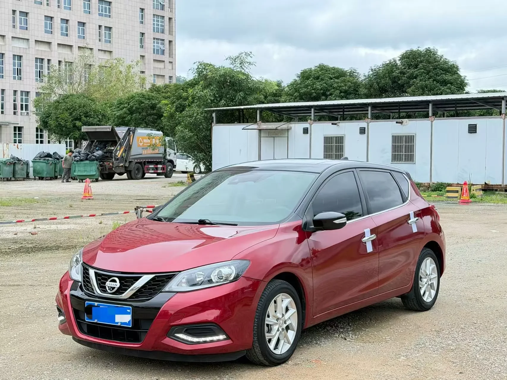 Nissan Tiida  из Китая