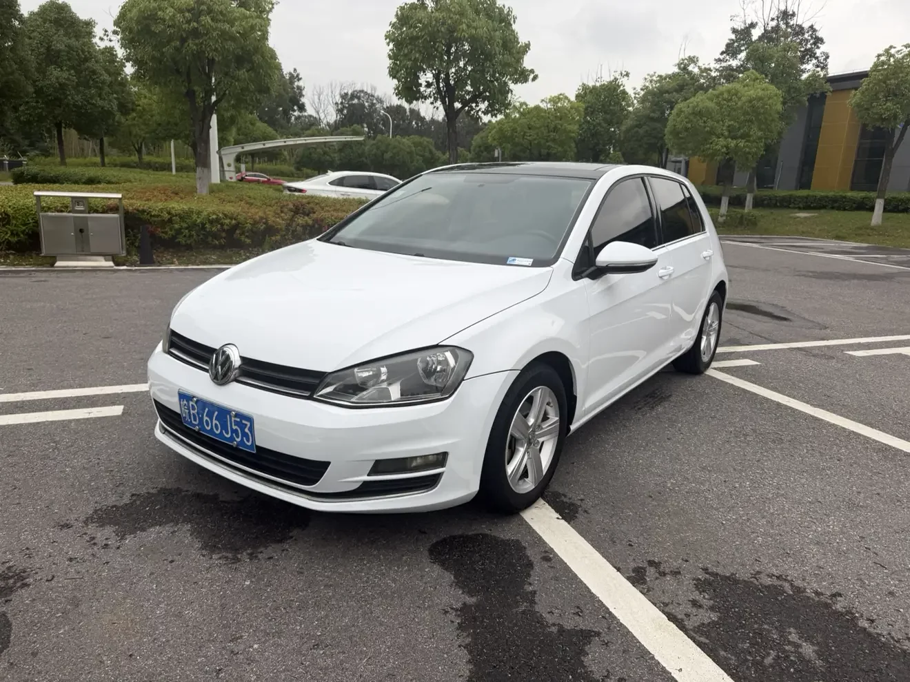 Volkswagen golf