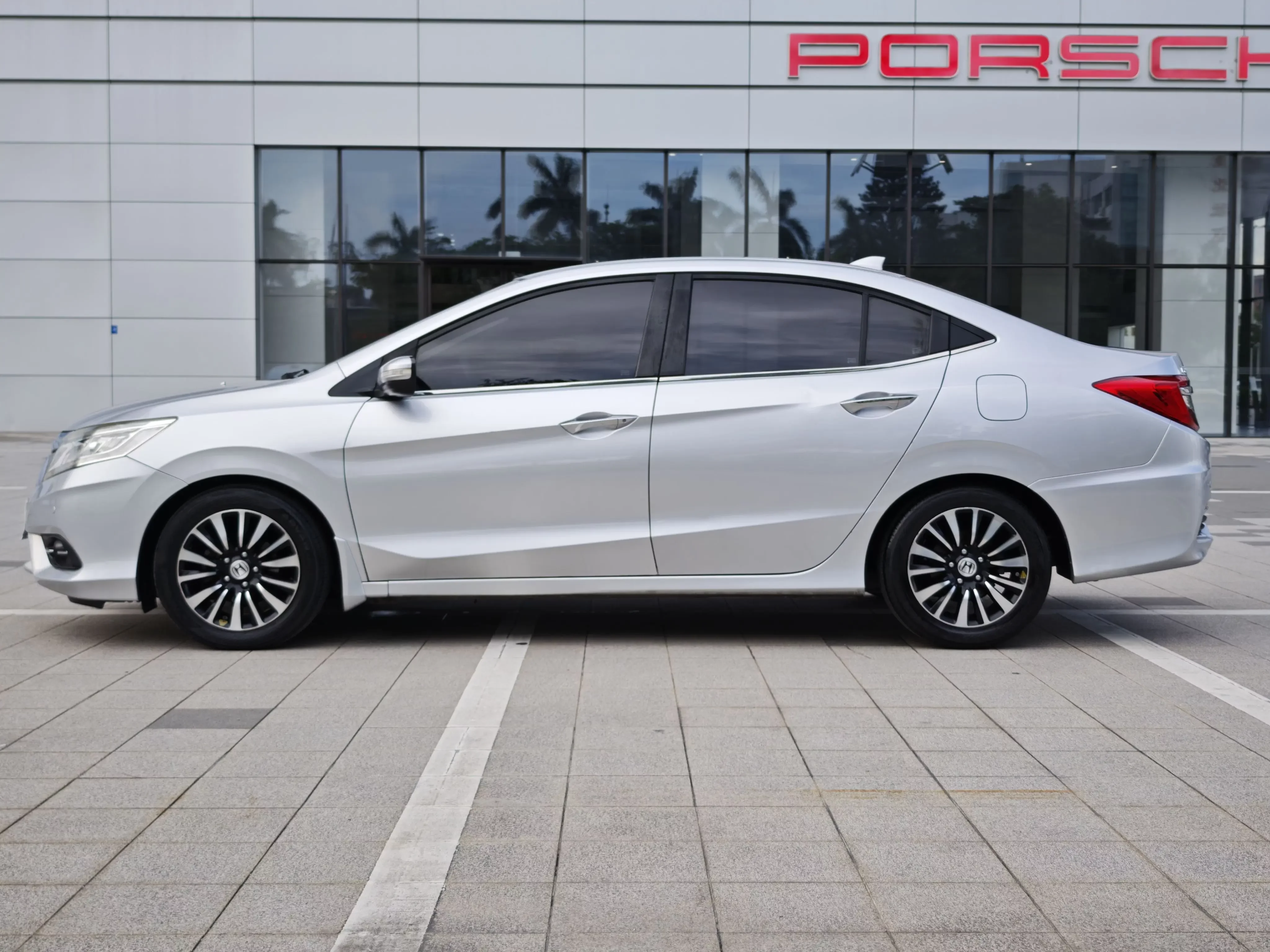 Honda Crider