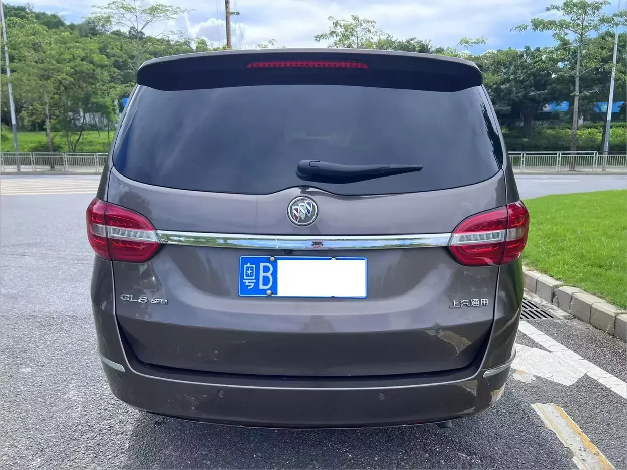 Buick GL8
