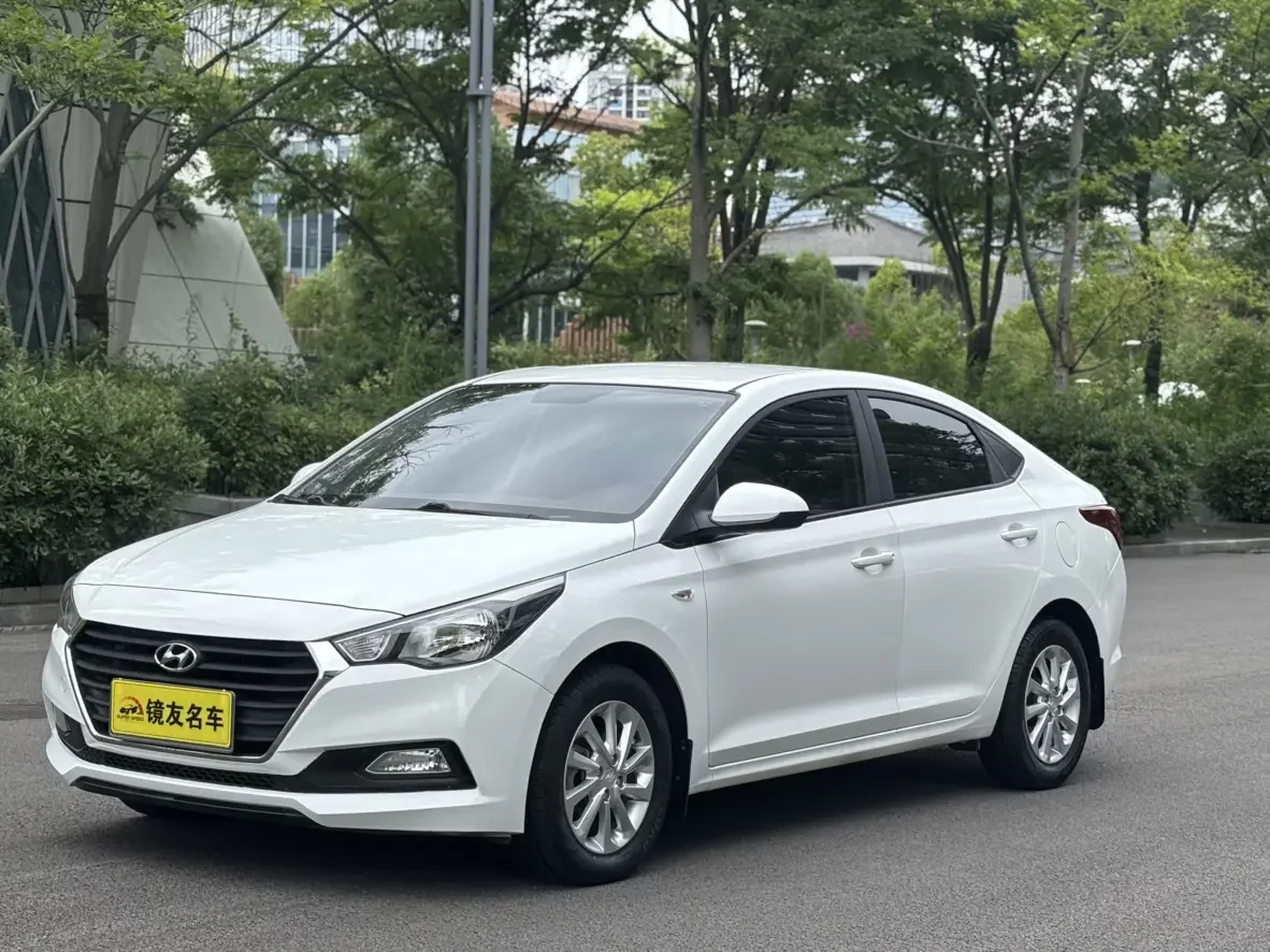 Hyundai Accept