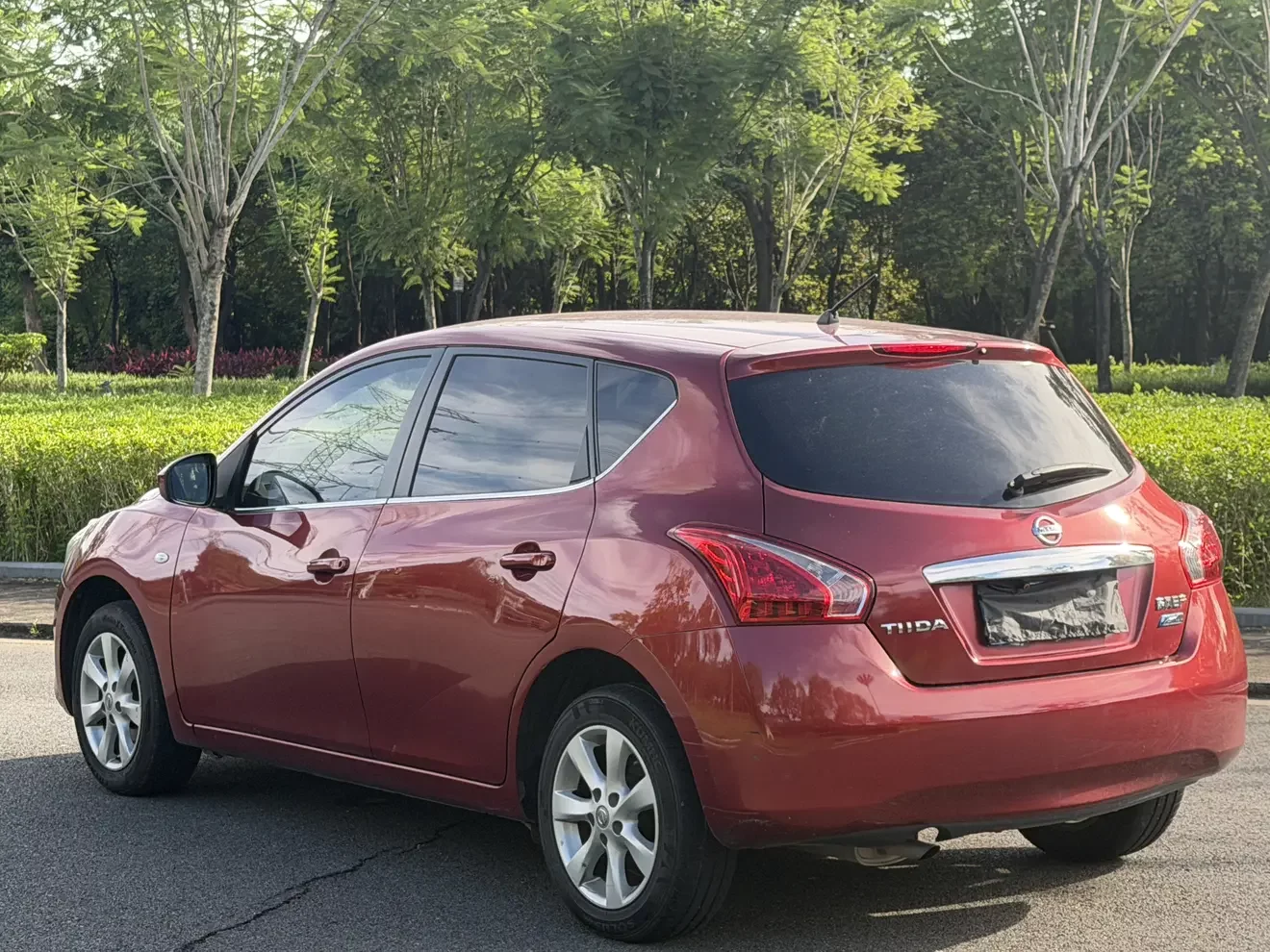 Nissan Tiida