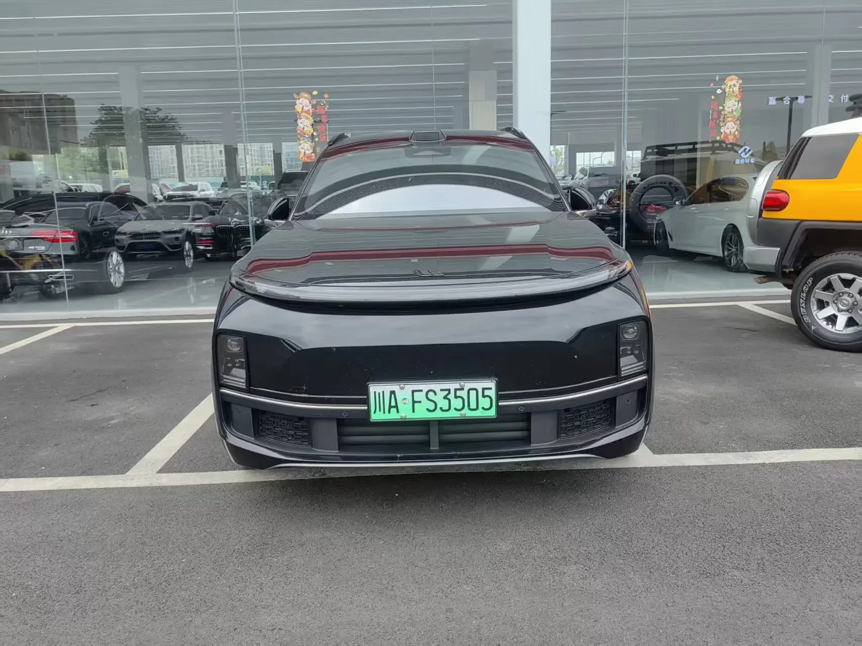 Lixiang L8