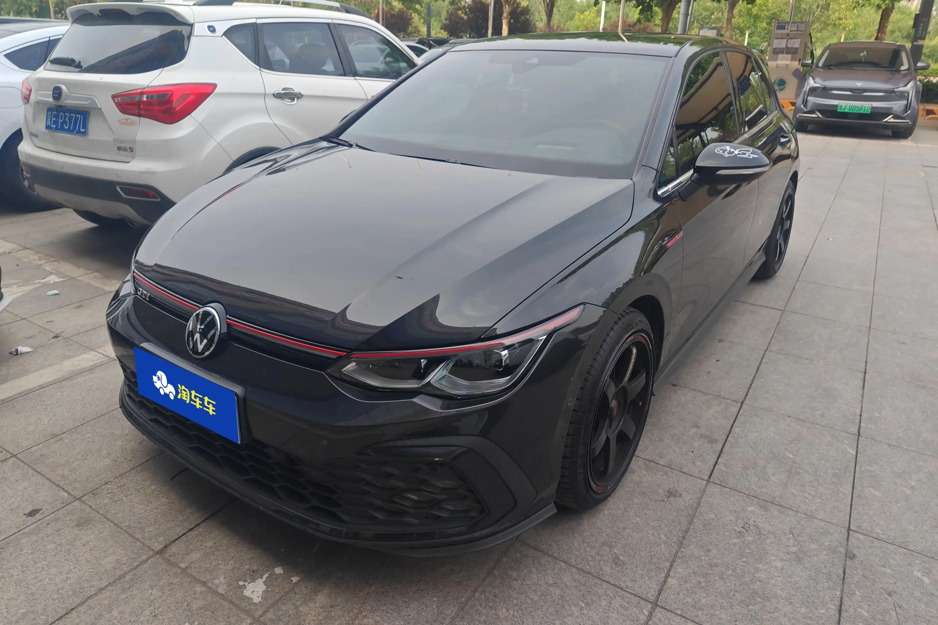 Volkswagen Golf GTI