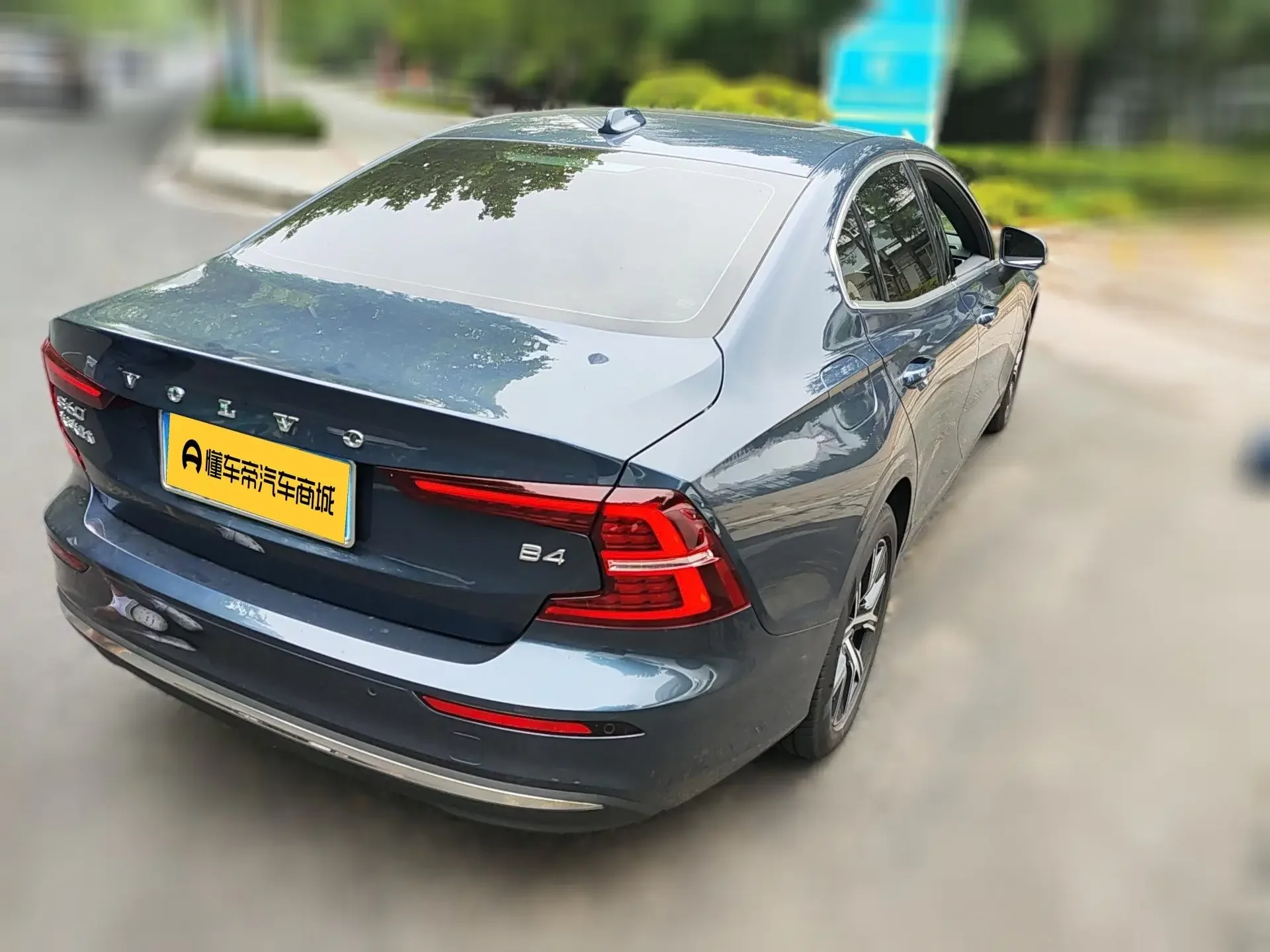 Volvo S60