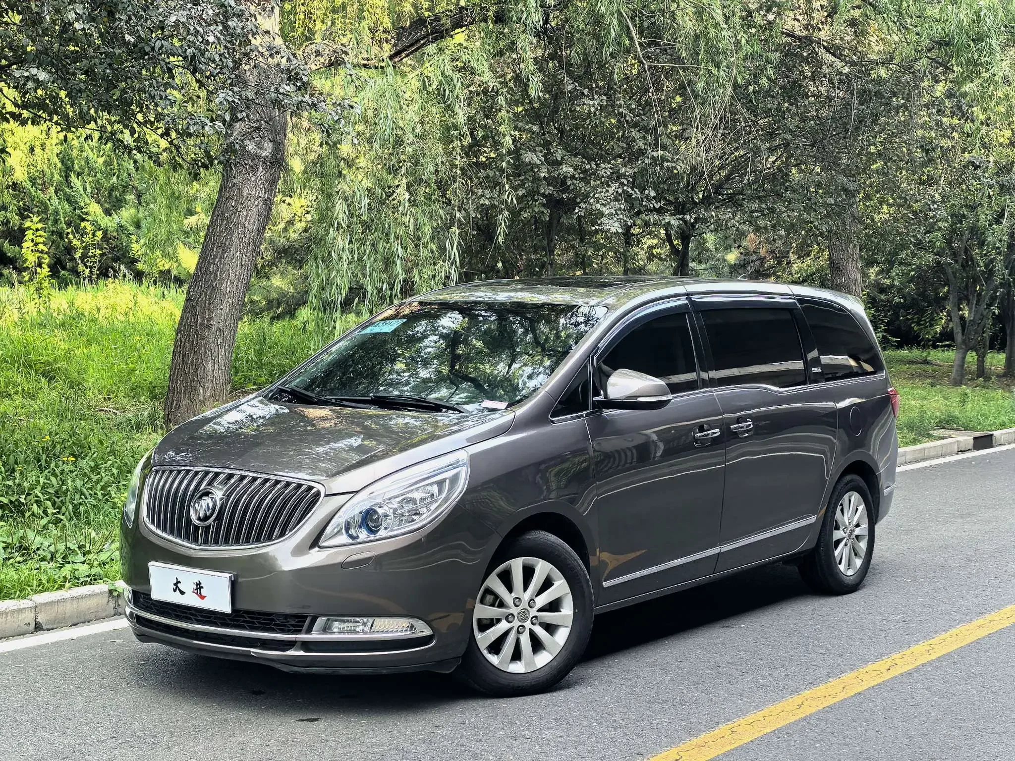 Buick GL8