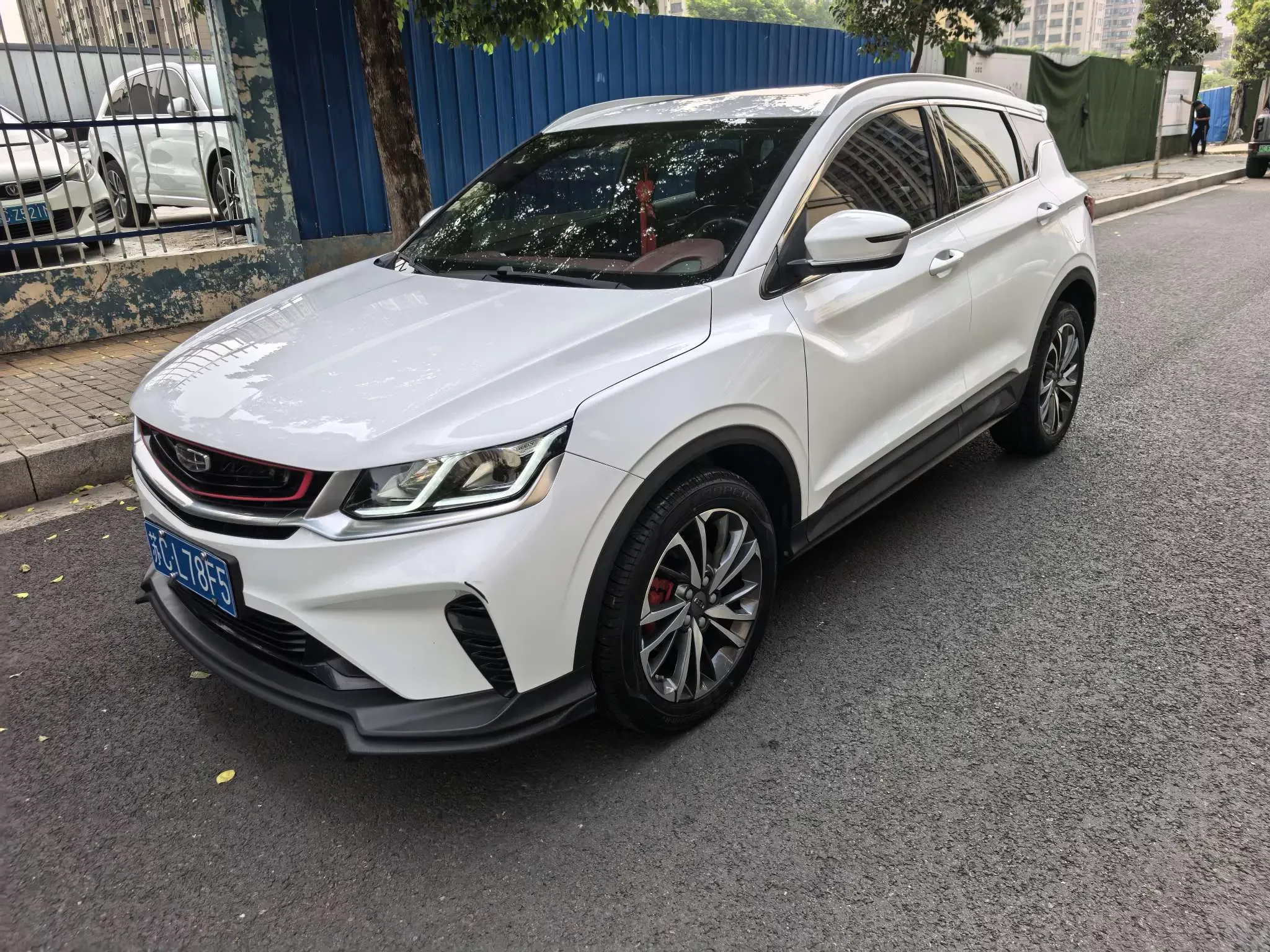 Geely Coolray SX11