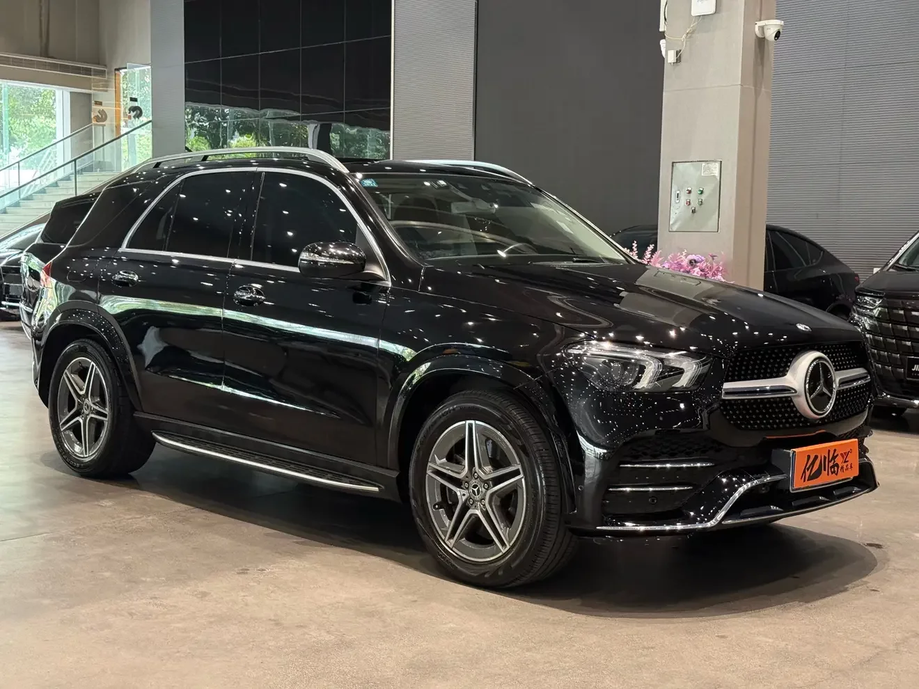 Mercedes-Benz GLE (Imported)