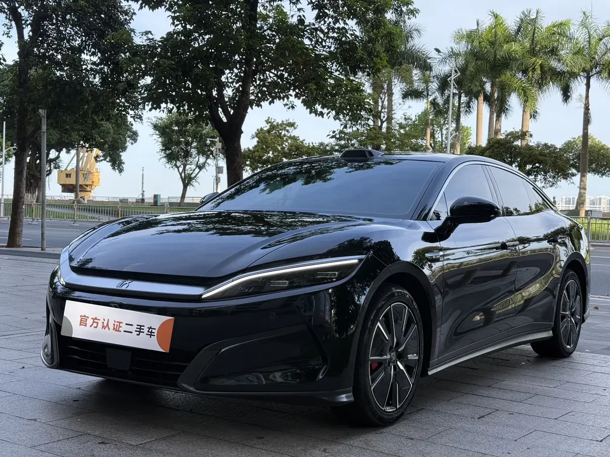 BYD Han L EV