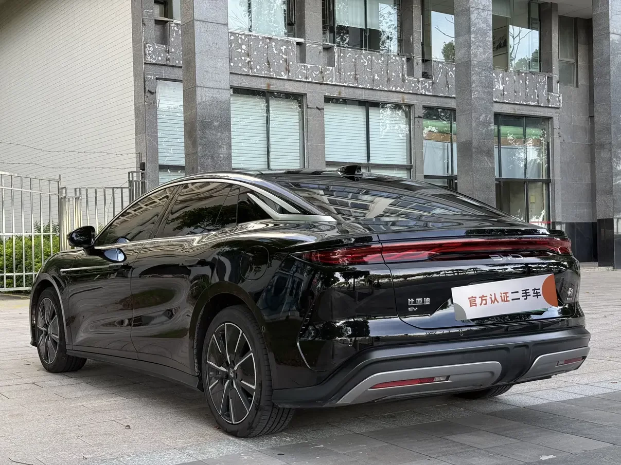 BYD Han L EV