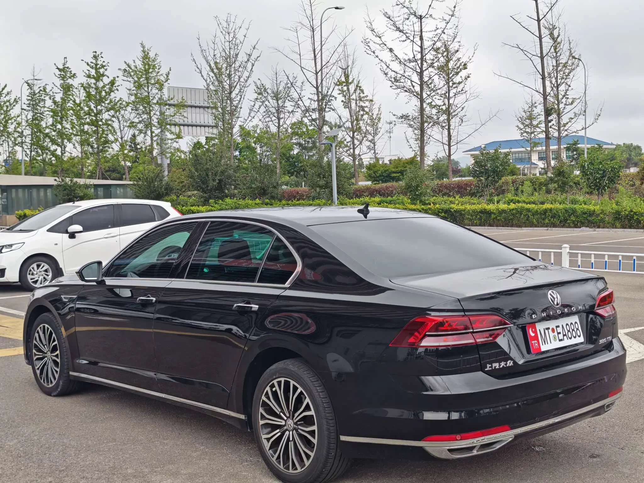 Volkswagen Hui Ang
