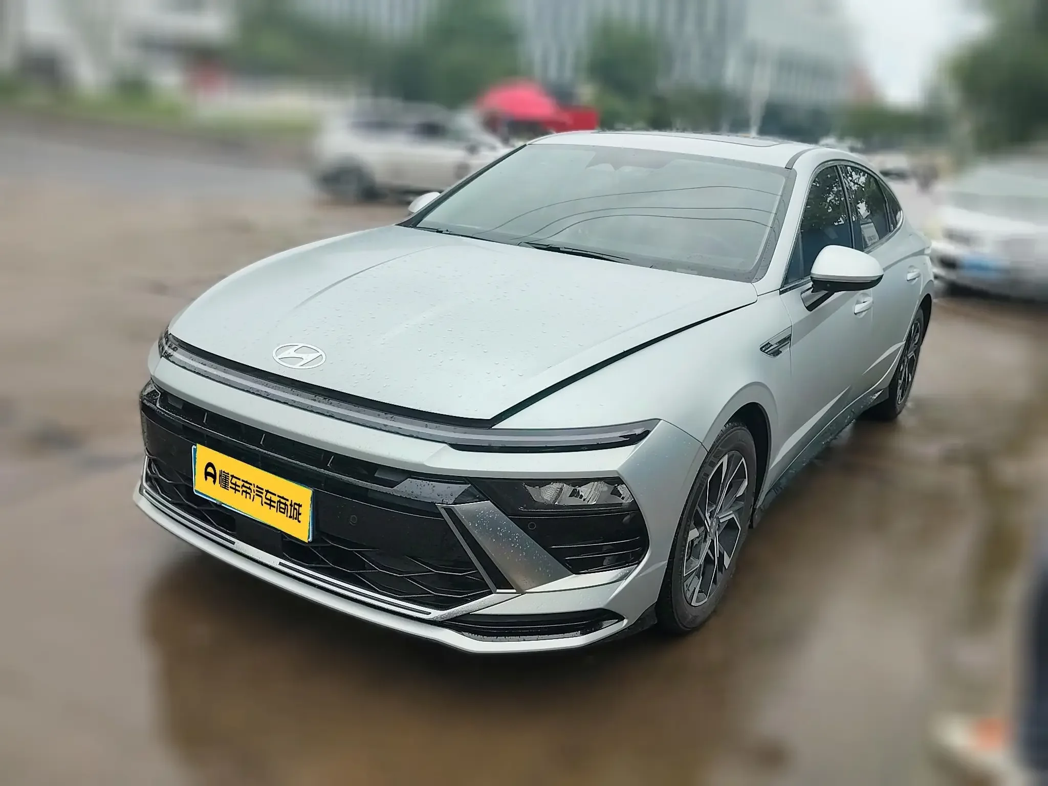 Hyundai sonata