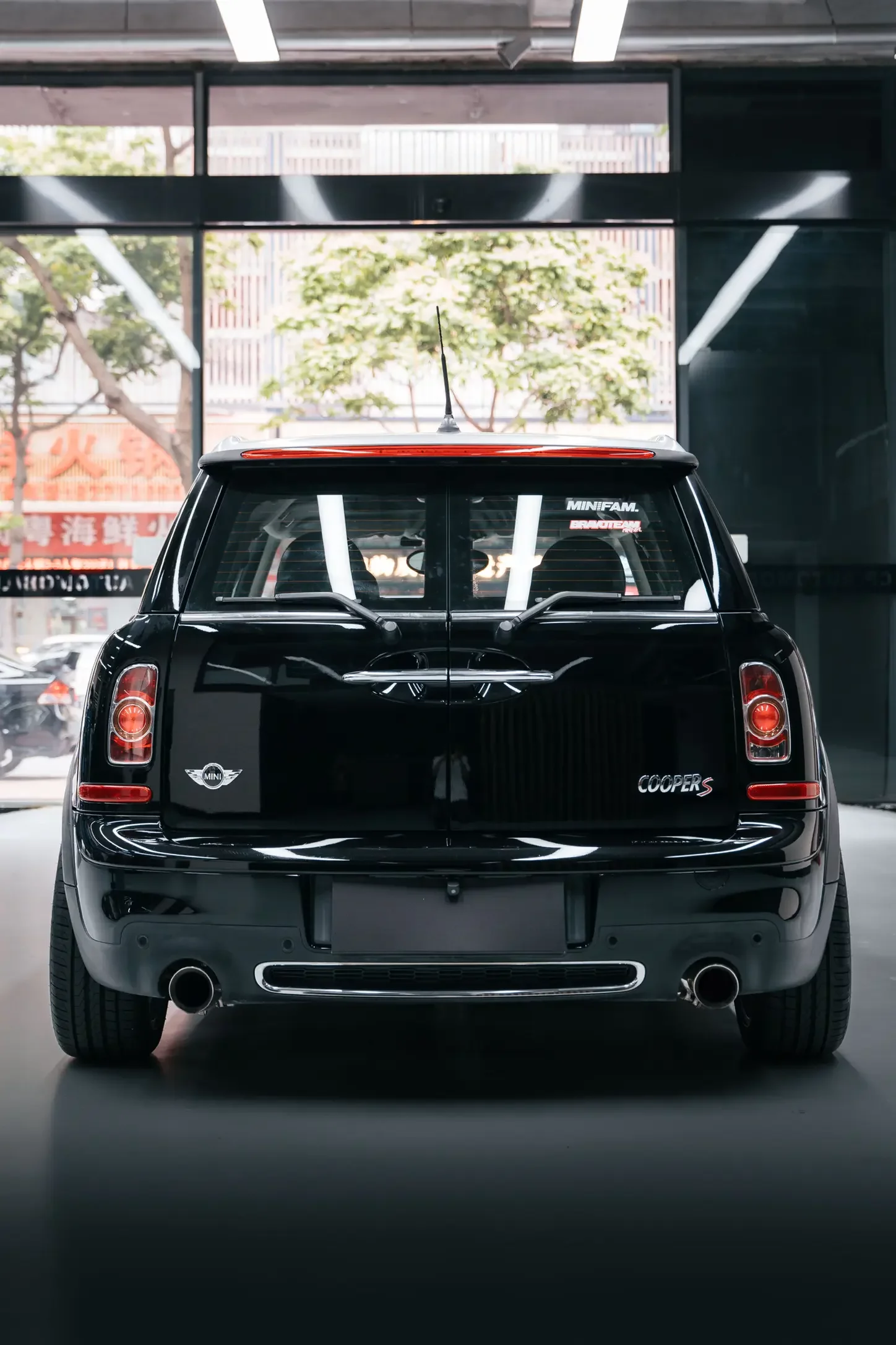 MINI CLUBMAN