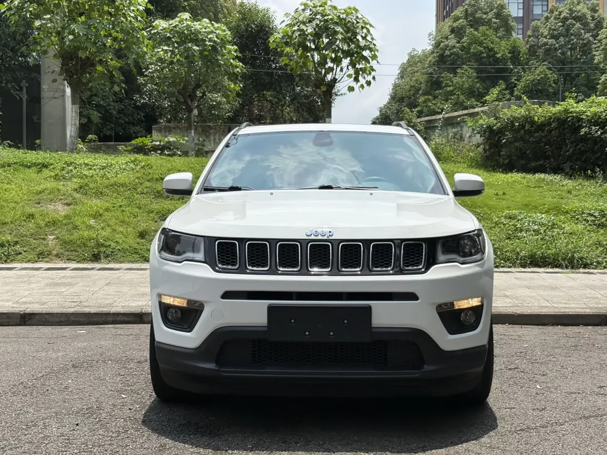 Jeep Guide to