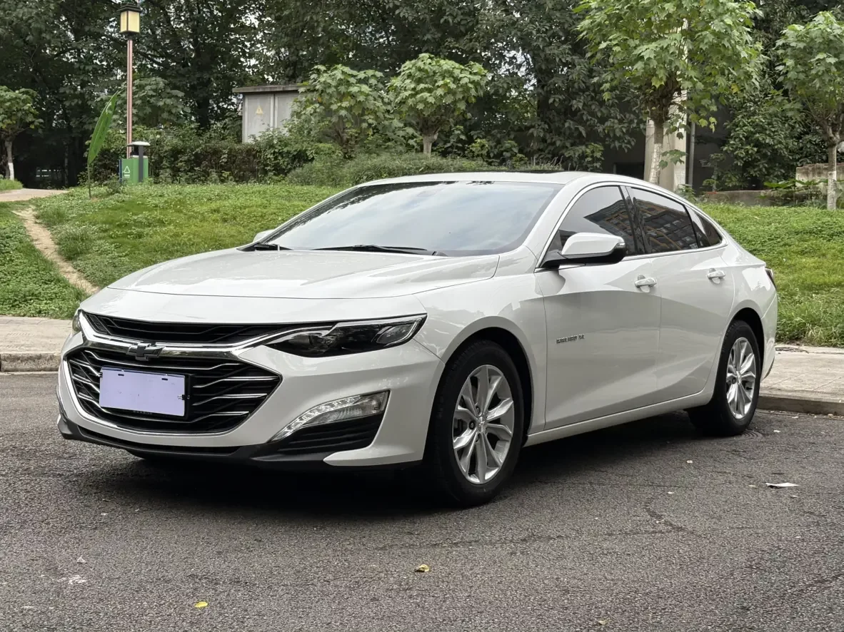 Chevrolet Malibu XL
