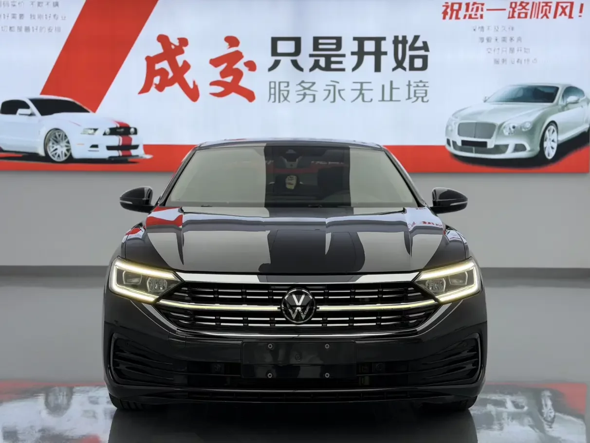 Volkswagen Sagitar