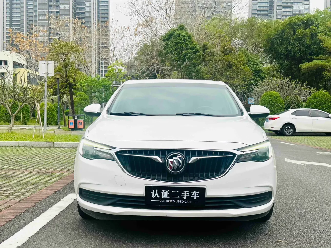 Buick Yinglang