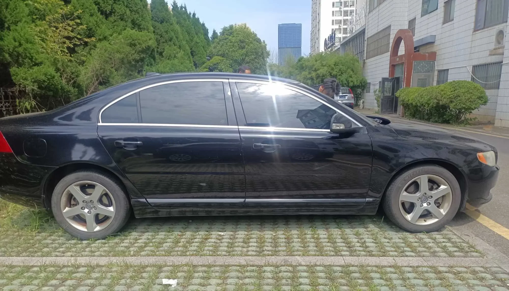 Volvo S80L