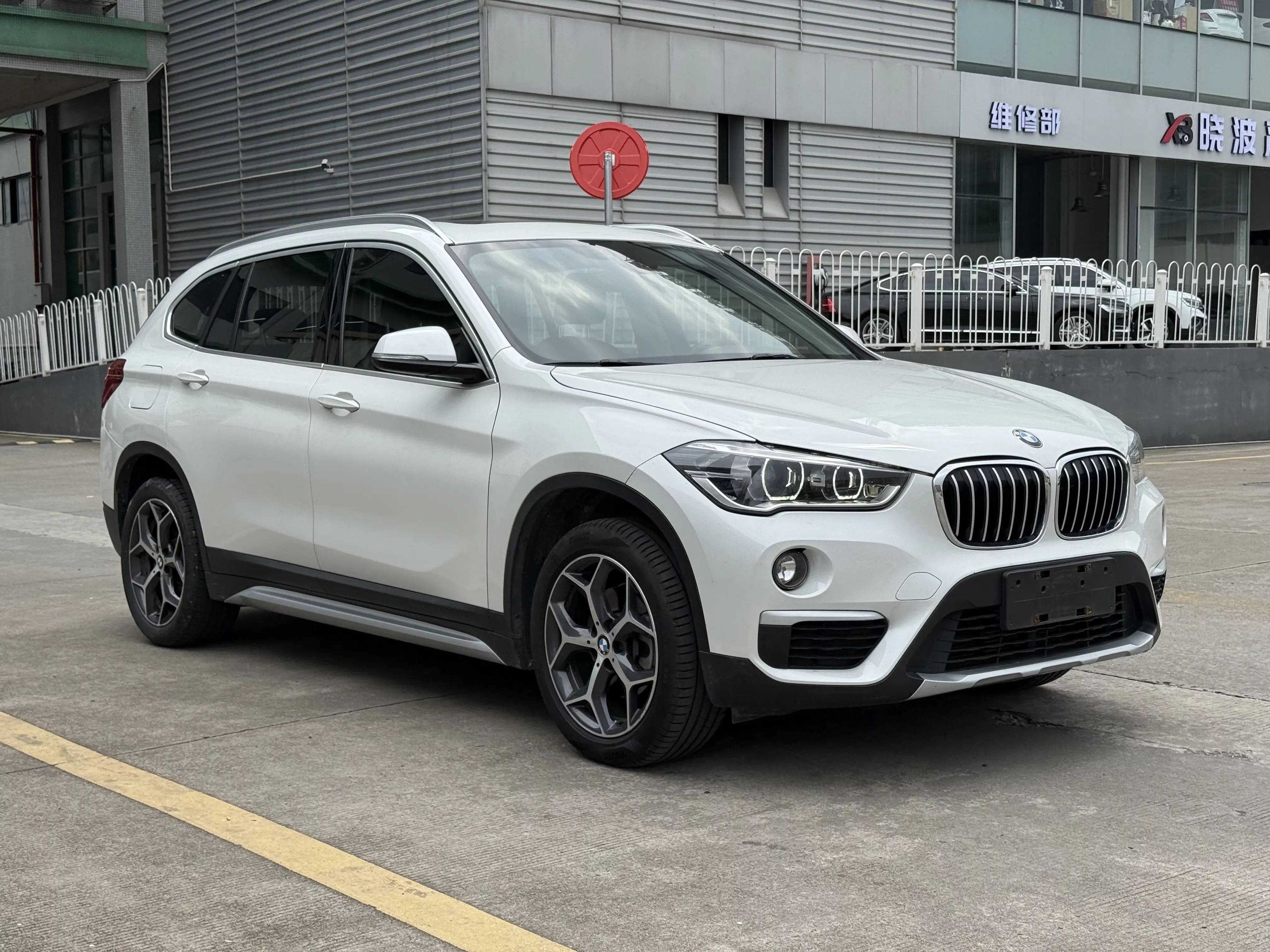 BMW X1