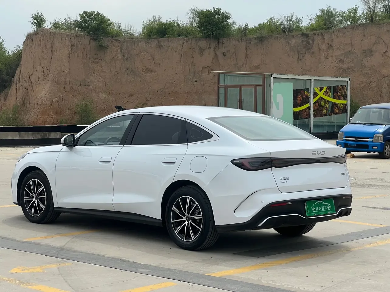BYD Seal 06DM