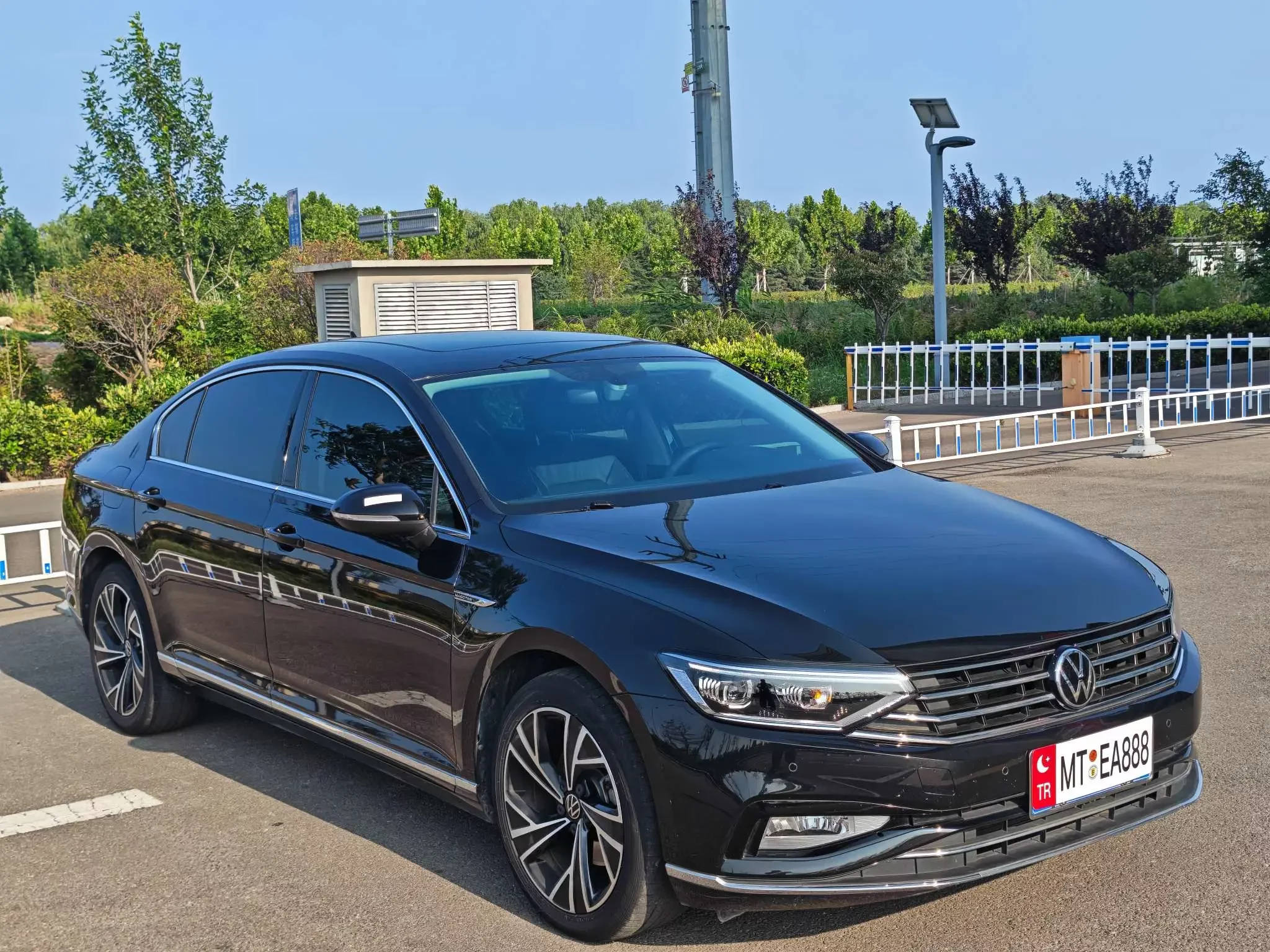 Volkswagen Magotan