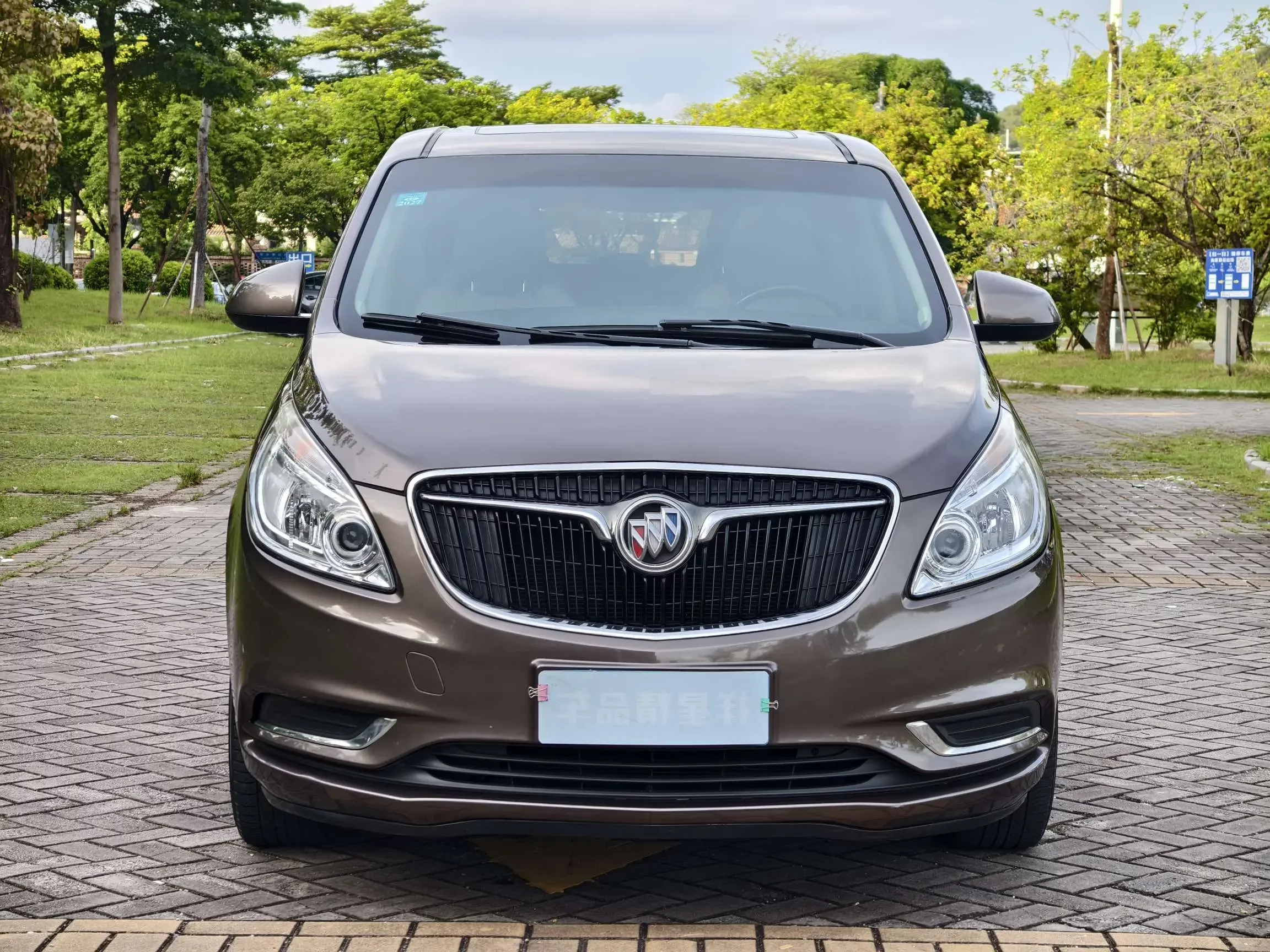 Buick GL8