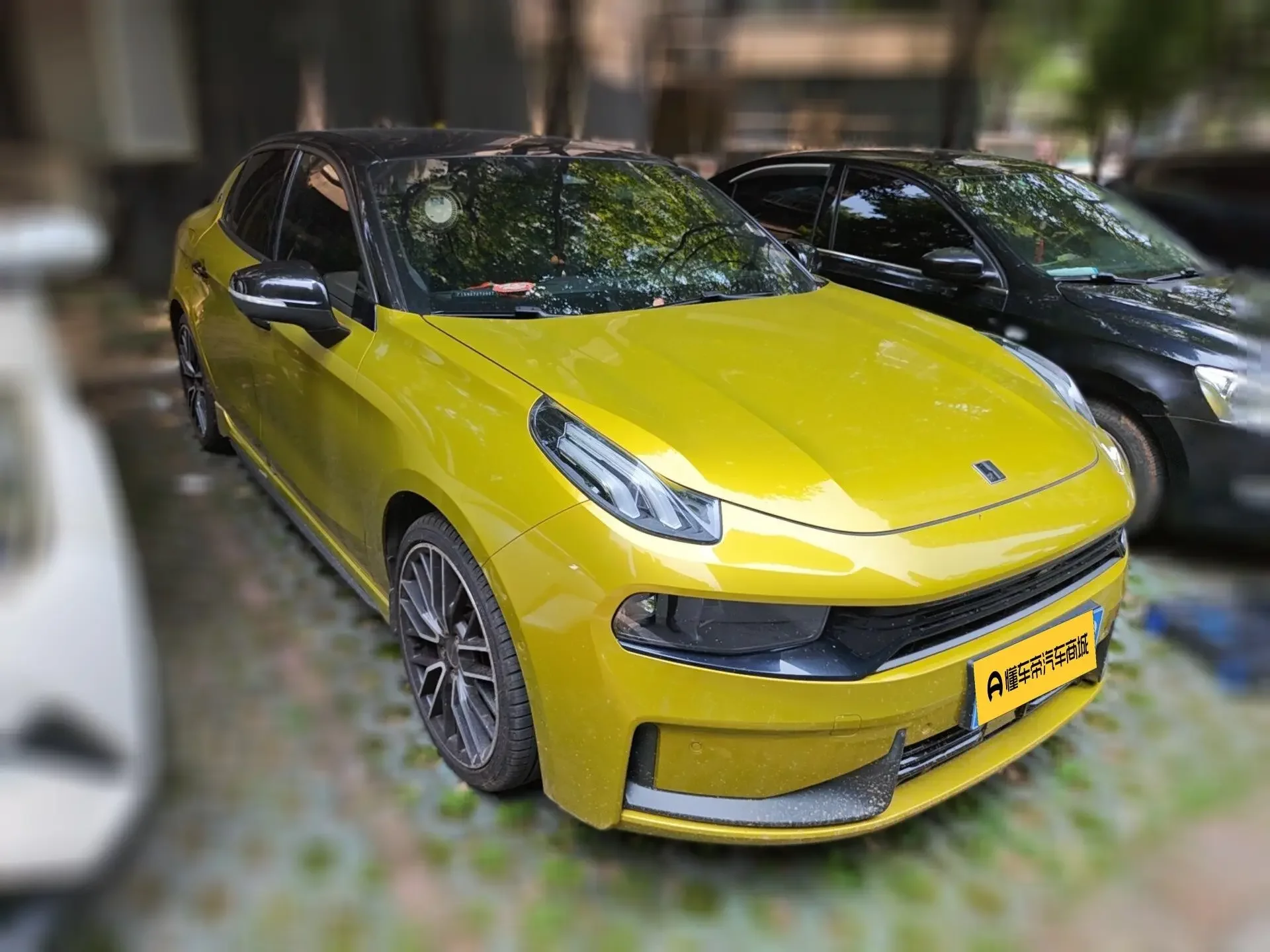 Lynk & Co 03