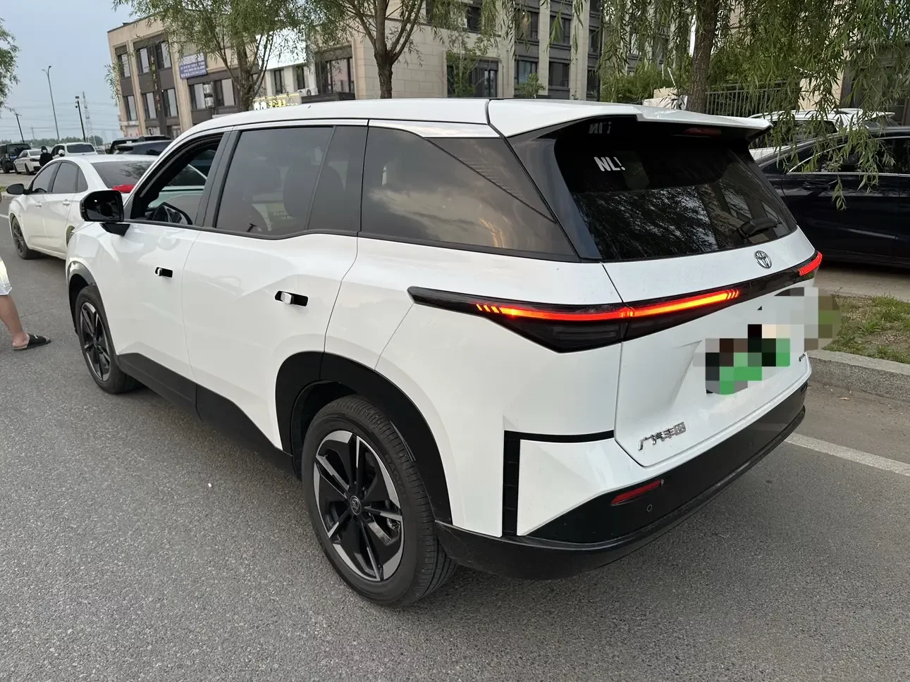 Toyota Bozhi 3X