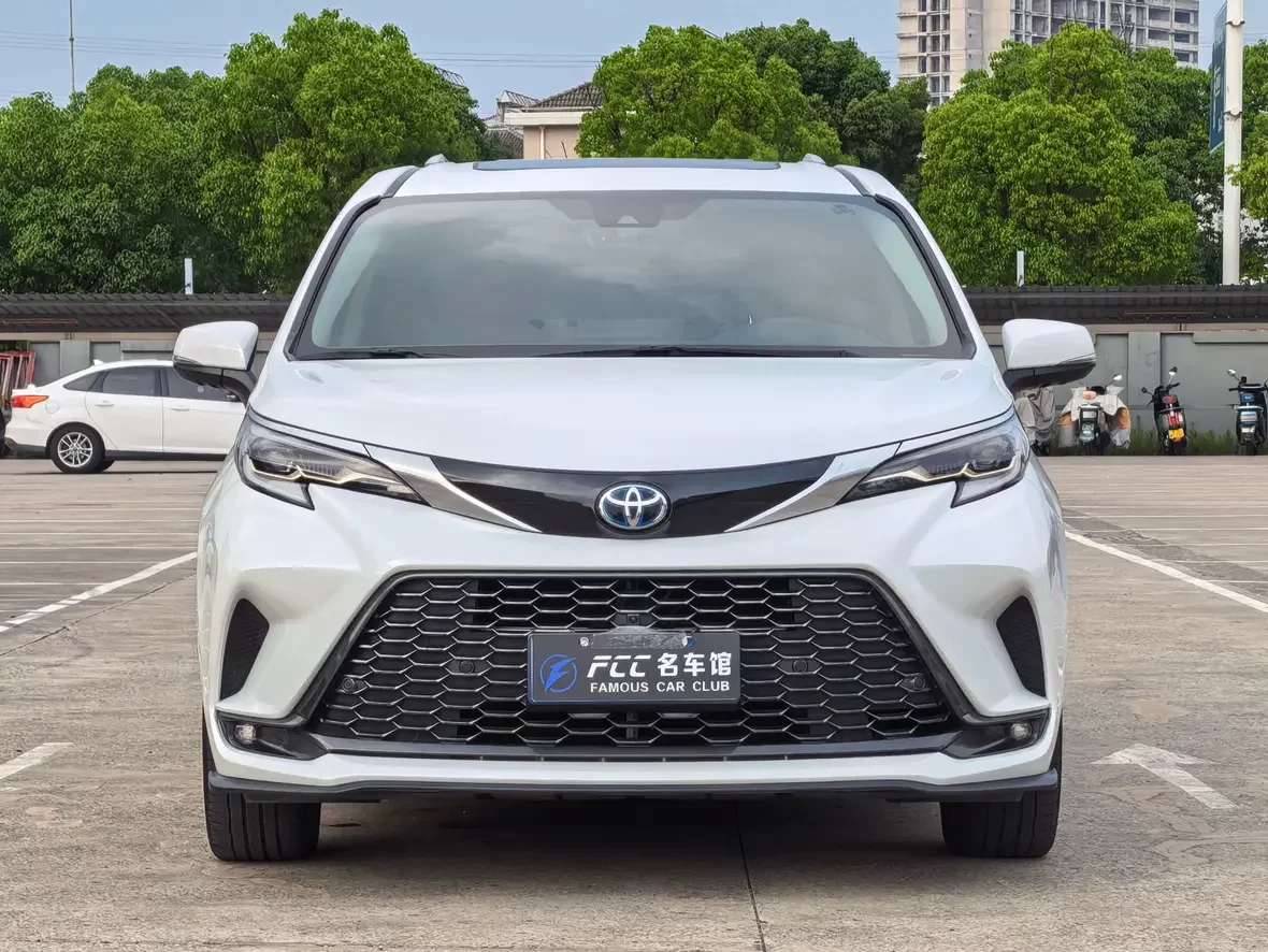Toyota Granvia